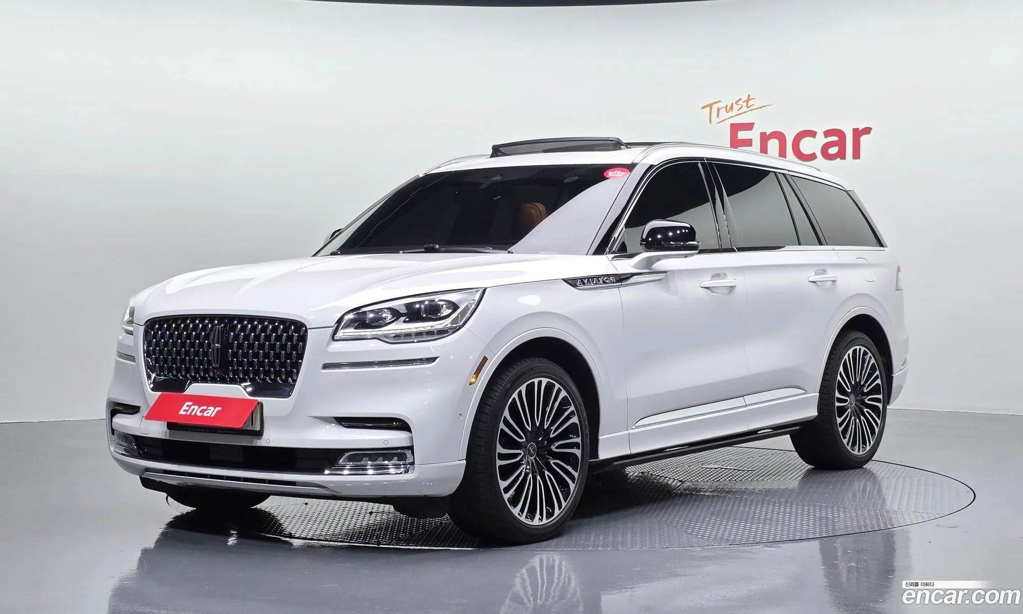 Lincoln Aviator 2023 5LM5J9XC2PGL07199 — 27