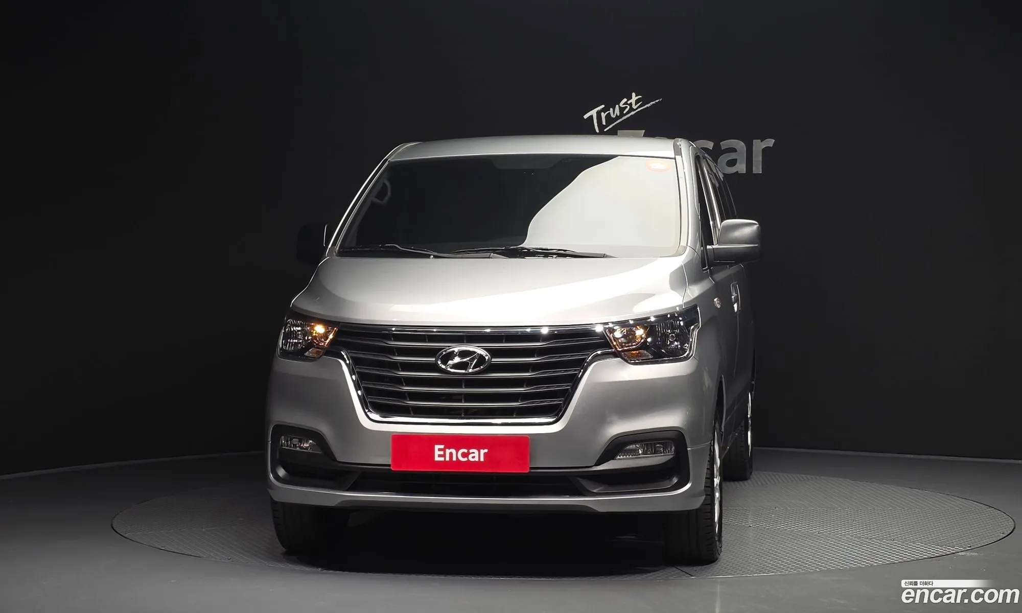 Hyundai Grand Starex 2018 — 4