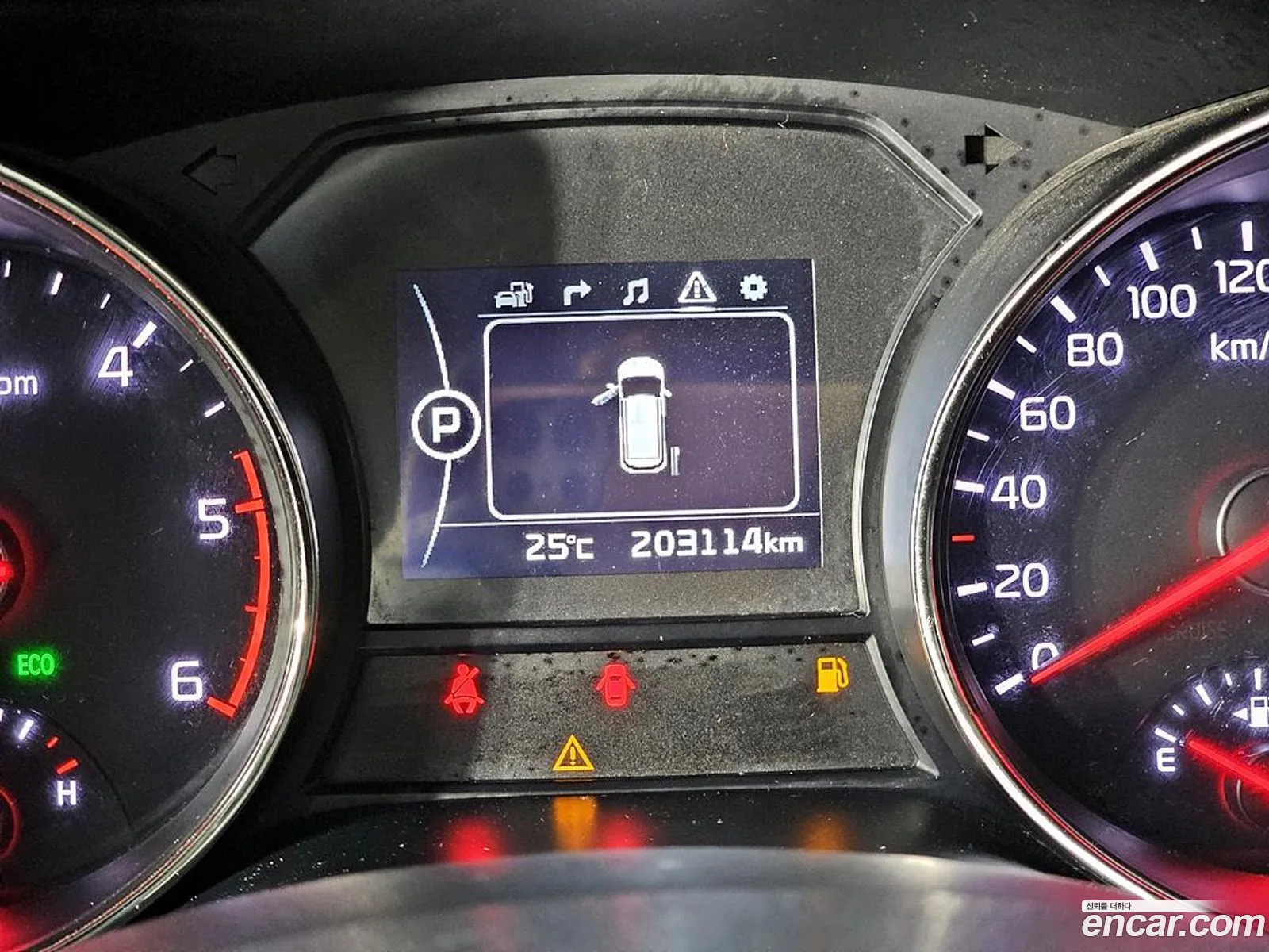Kia Carnival 2015 — 2