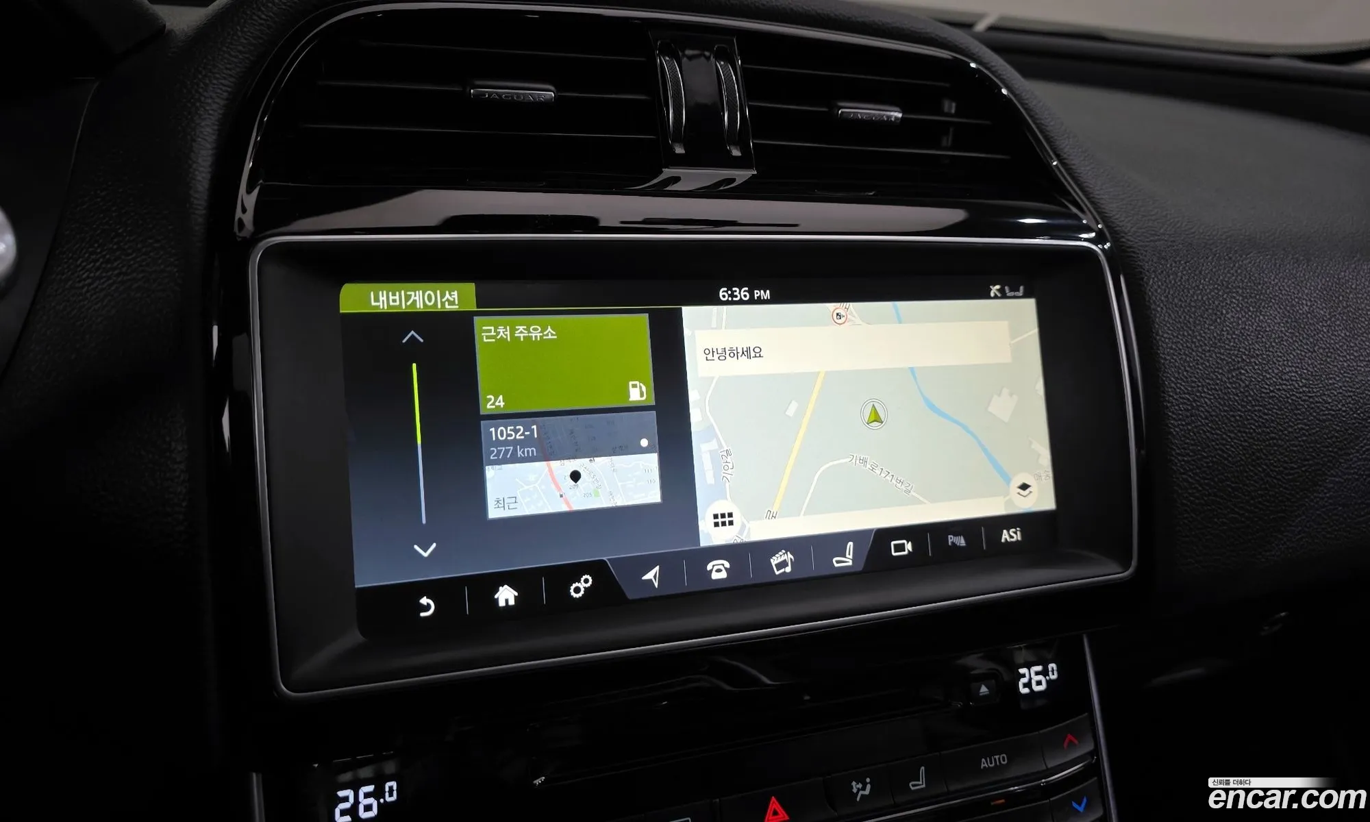 Jaguar XE 2016 SAJAA4BN4HCP00360 — 3