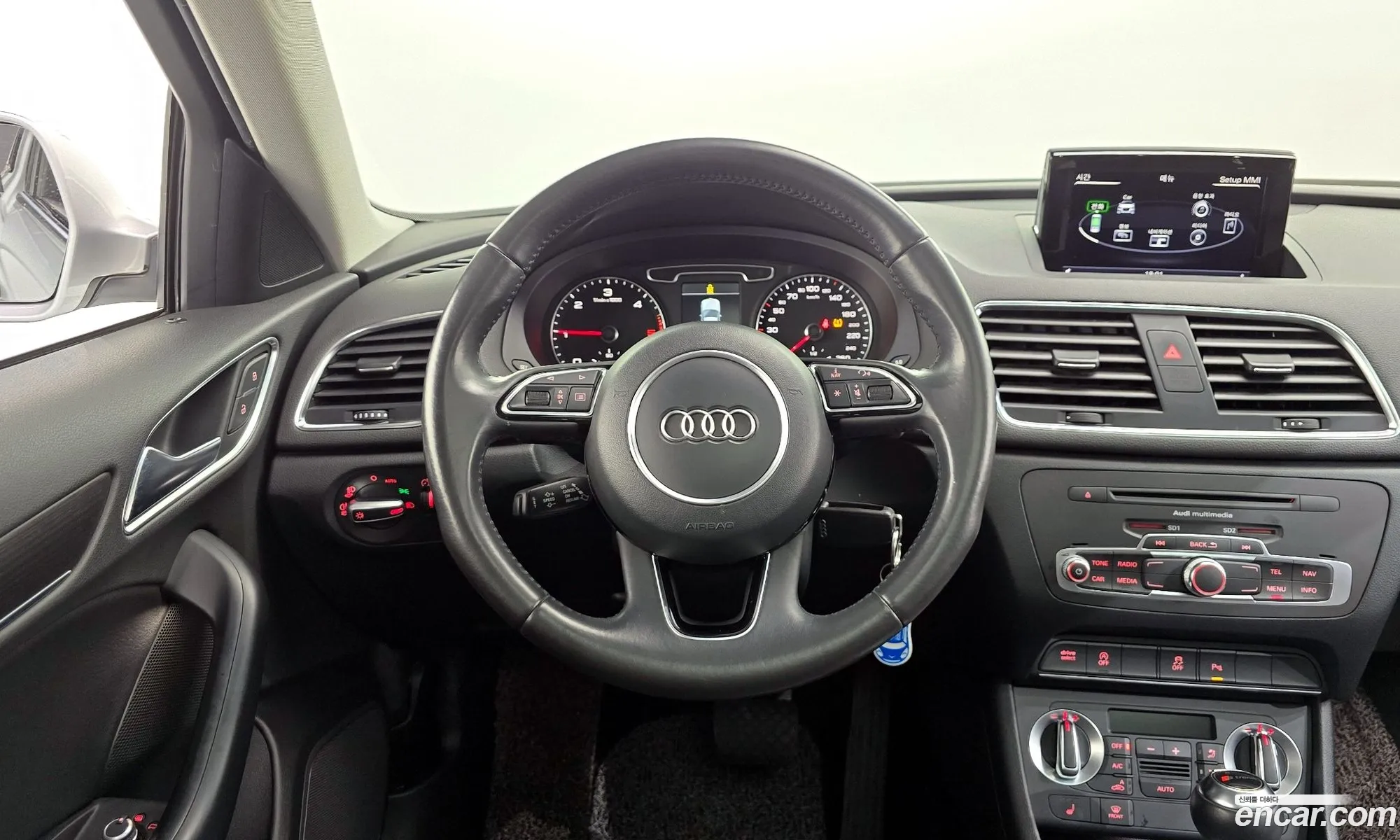 Audi Q3 2014 WAUZZZ8U9ER069570 — 7
