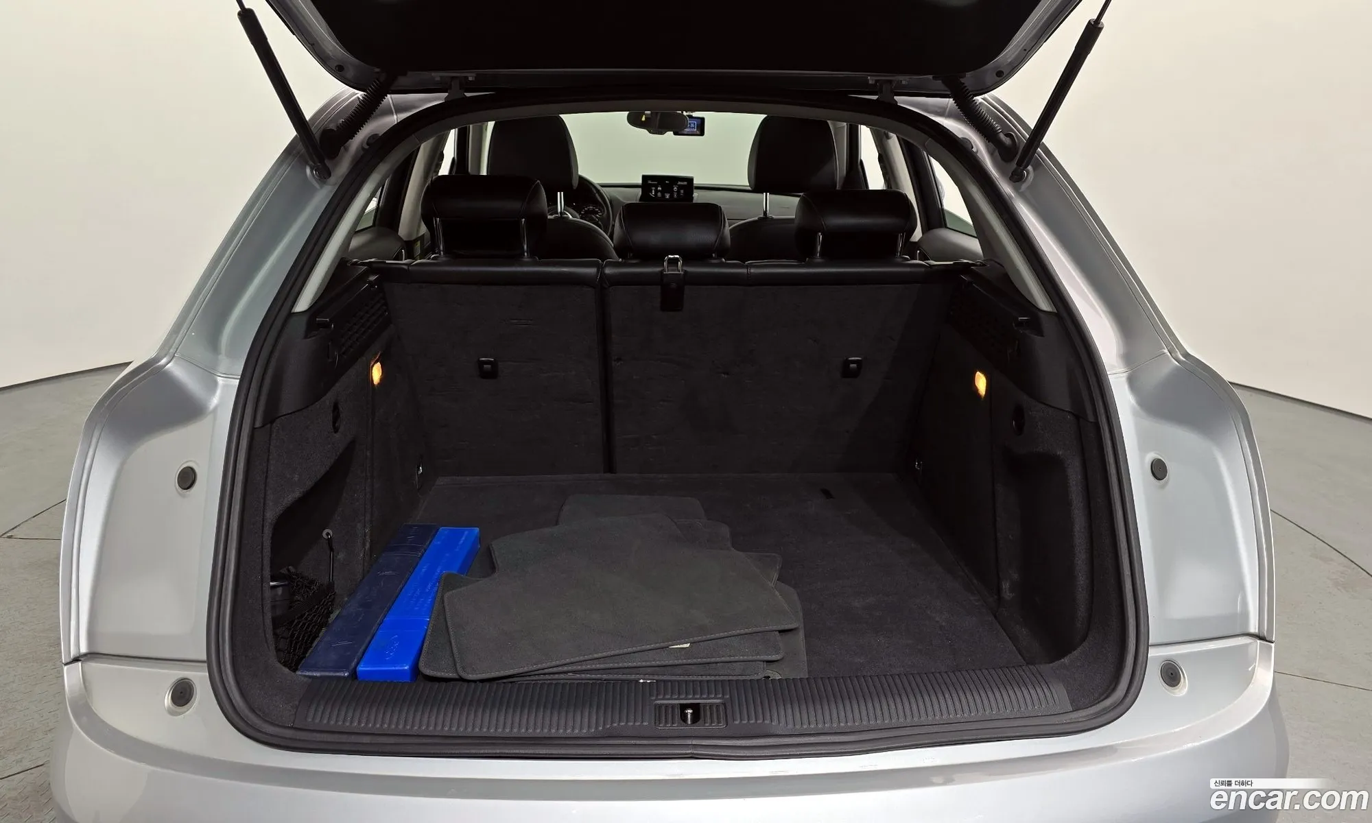 Audi Q3 2014 WAUZZZ8U9ER069570 — 11