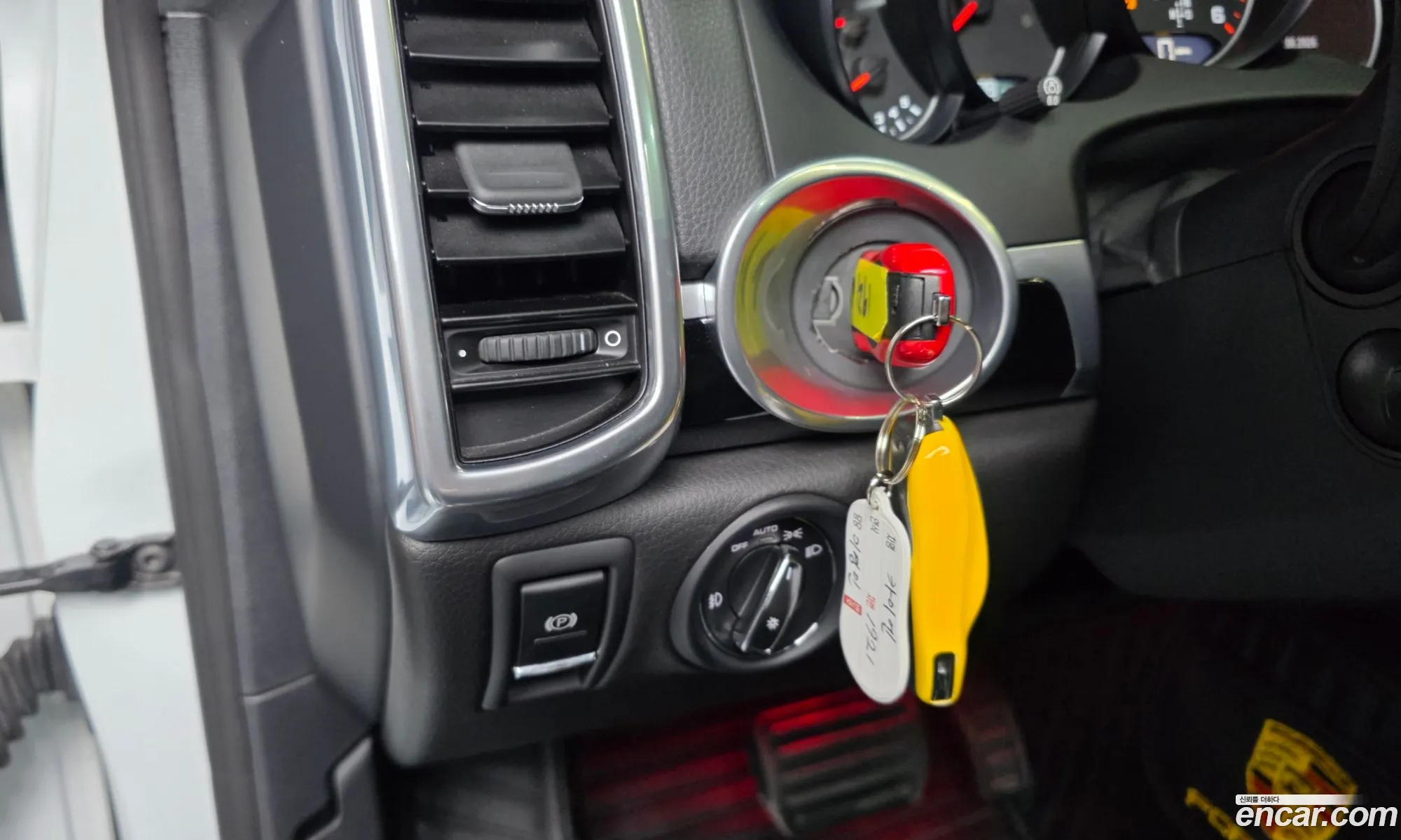 Porsche Cayenne 2016 WP1AF2922HLA28331 — 12