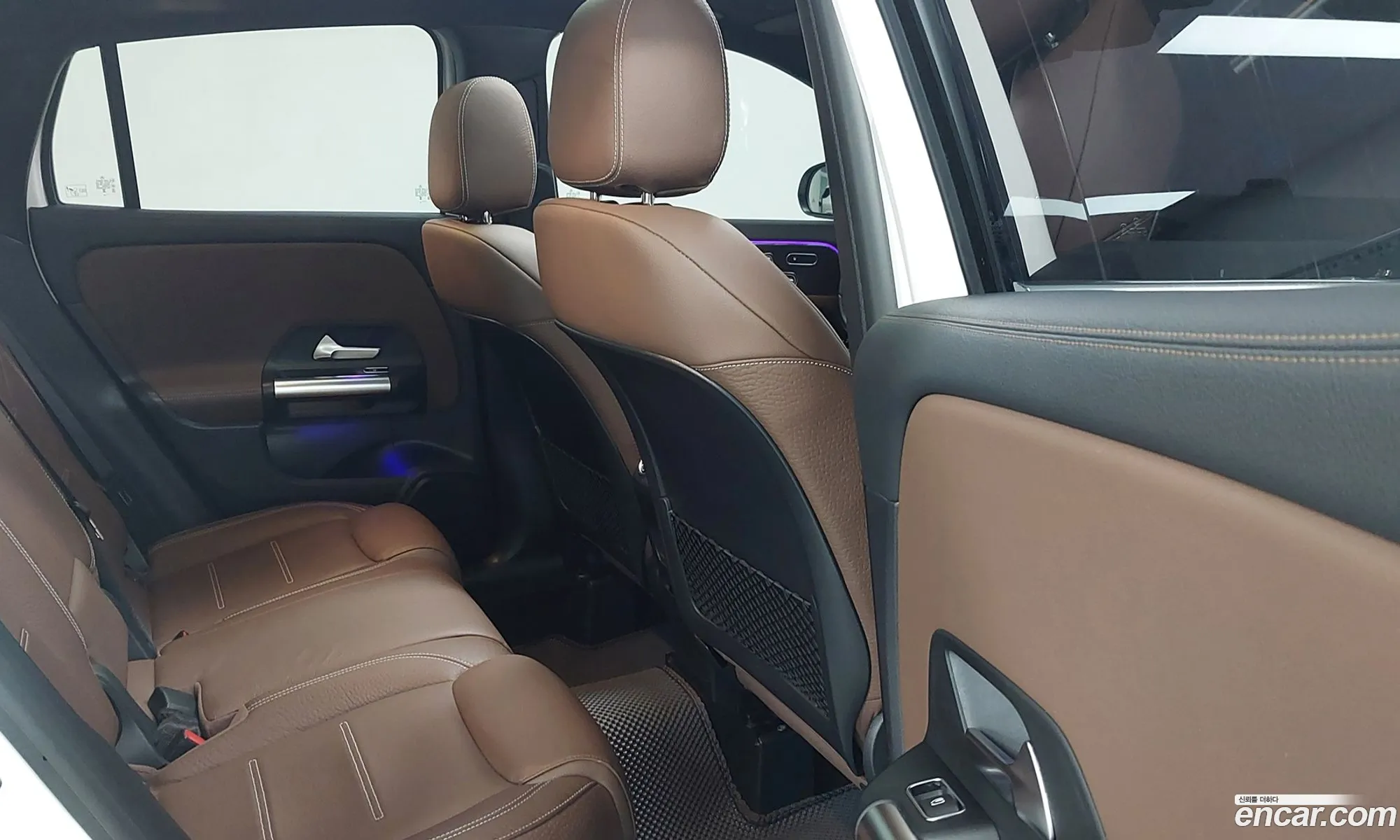 Mercedes-Benz GLA-Class H247 2023 — 5