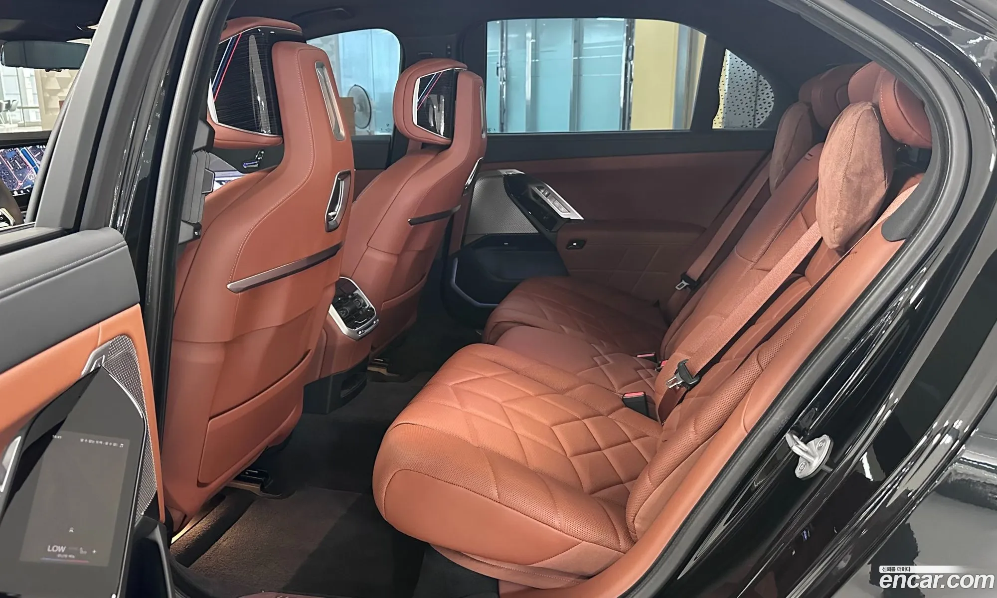 BMW 7 Series 2025 — 14