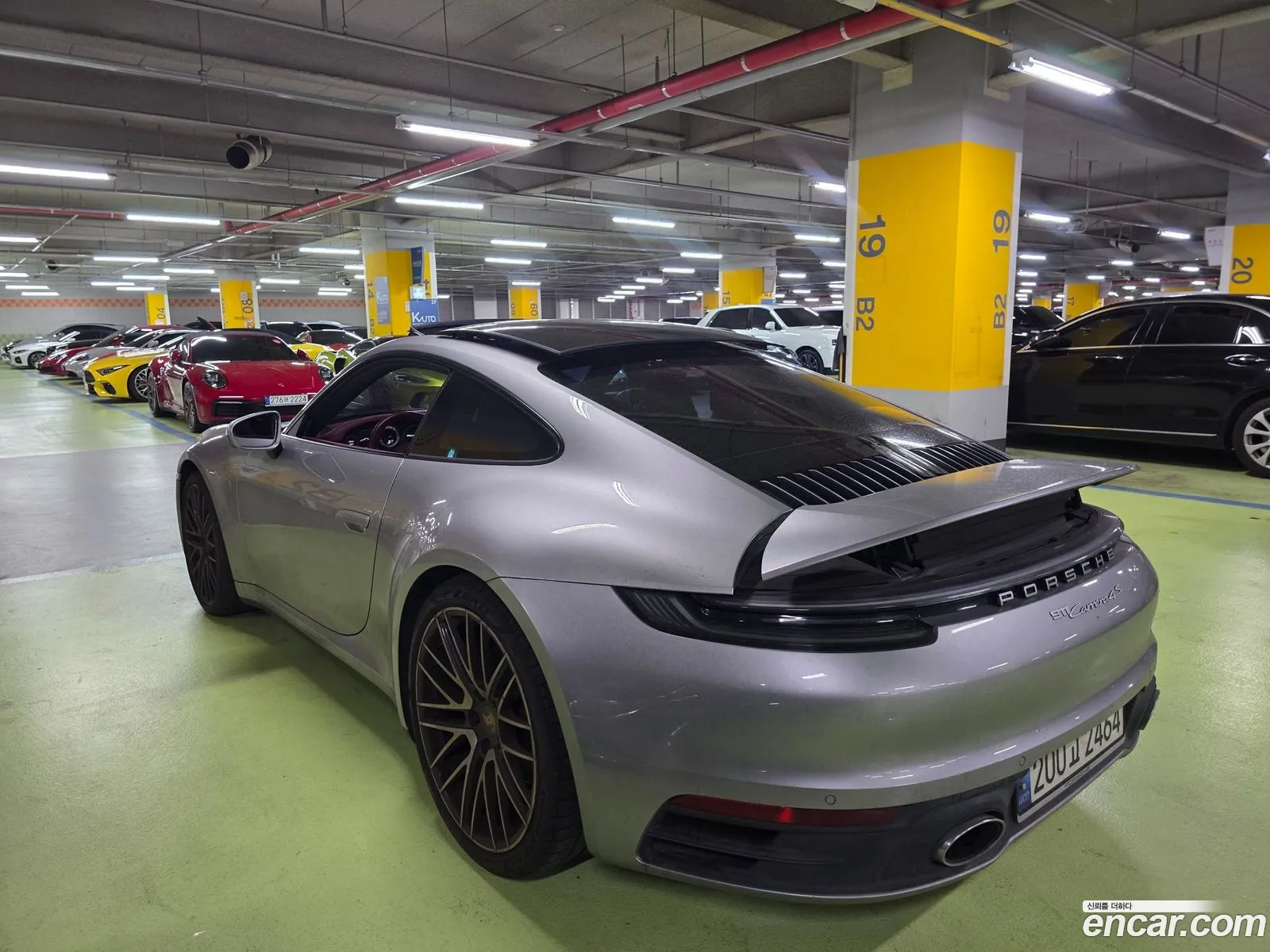 Porsche 911 2021 — 11