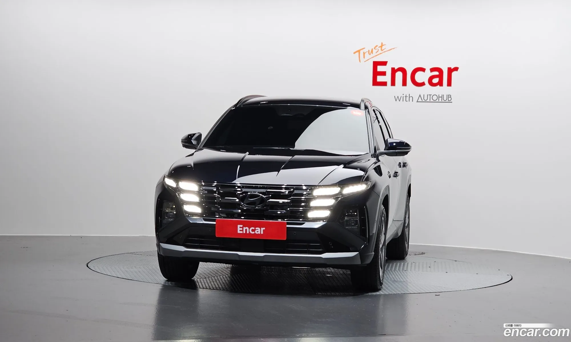 Hyundai Tucson Hybrid 2025 — 2
