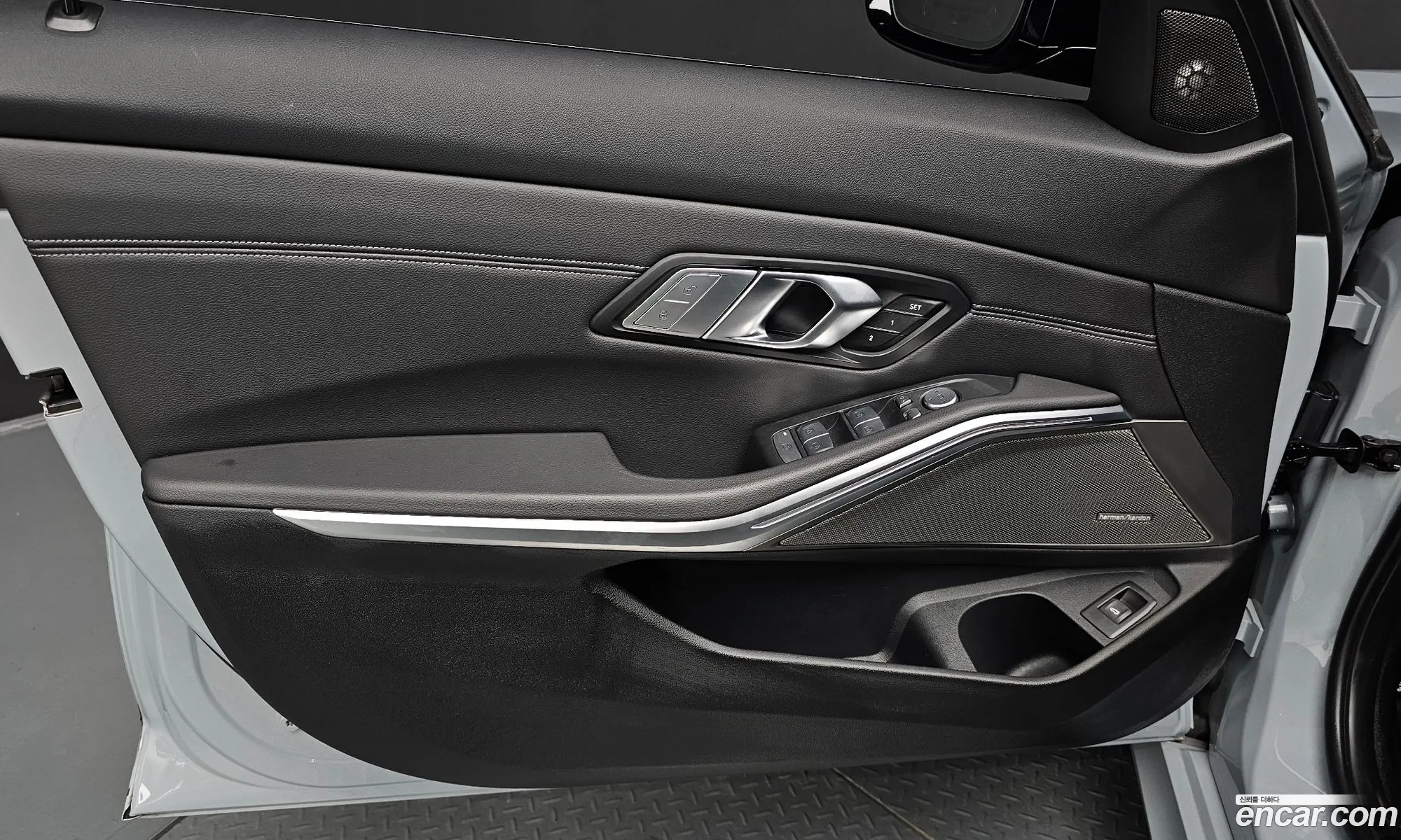 BMW 3 Series 2023 WBA81FY05PFP82601 — 8