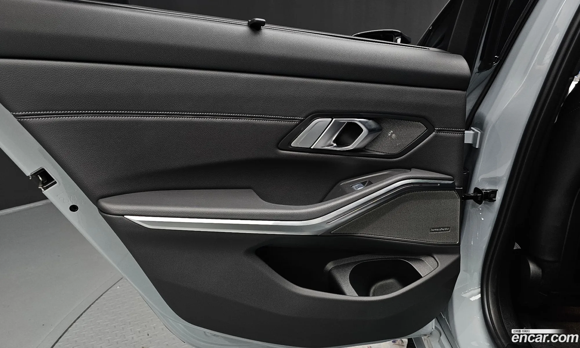 BMW 3 Series 2023 WBA81FY05PFP82601 — 9