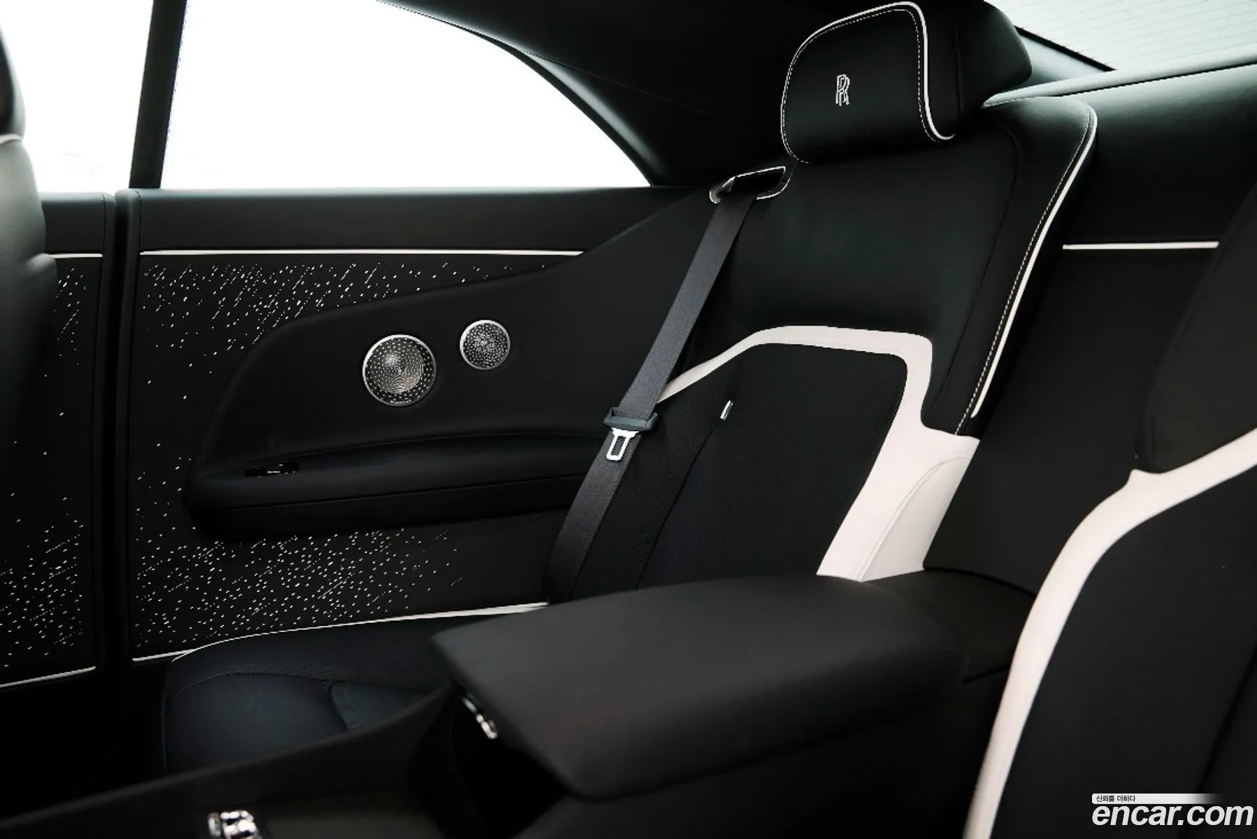 Rolls-Royce Spectre 2024 — 5