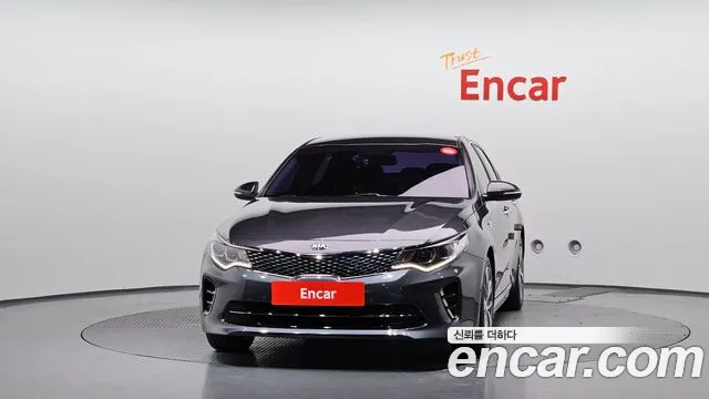 Kia K5 2017 — 2