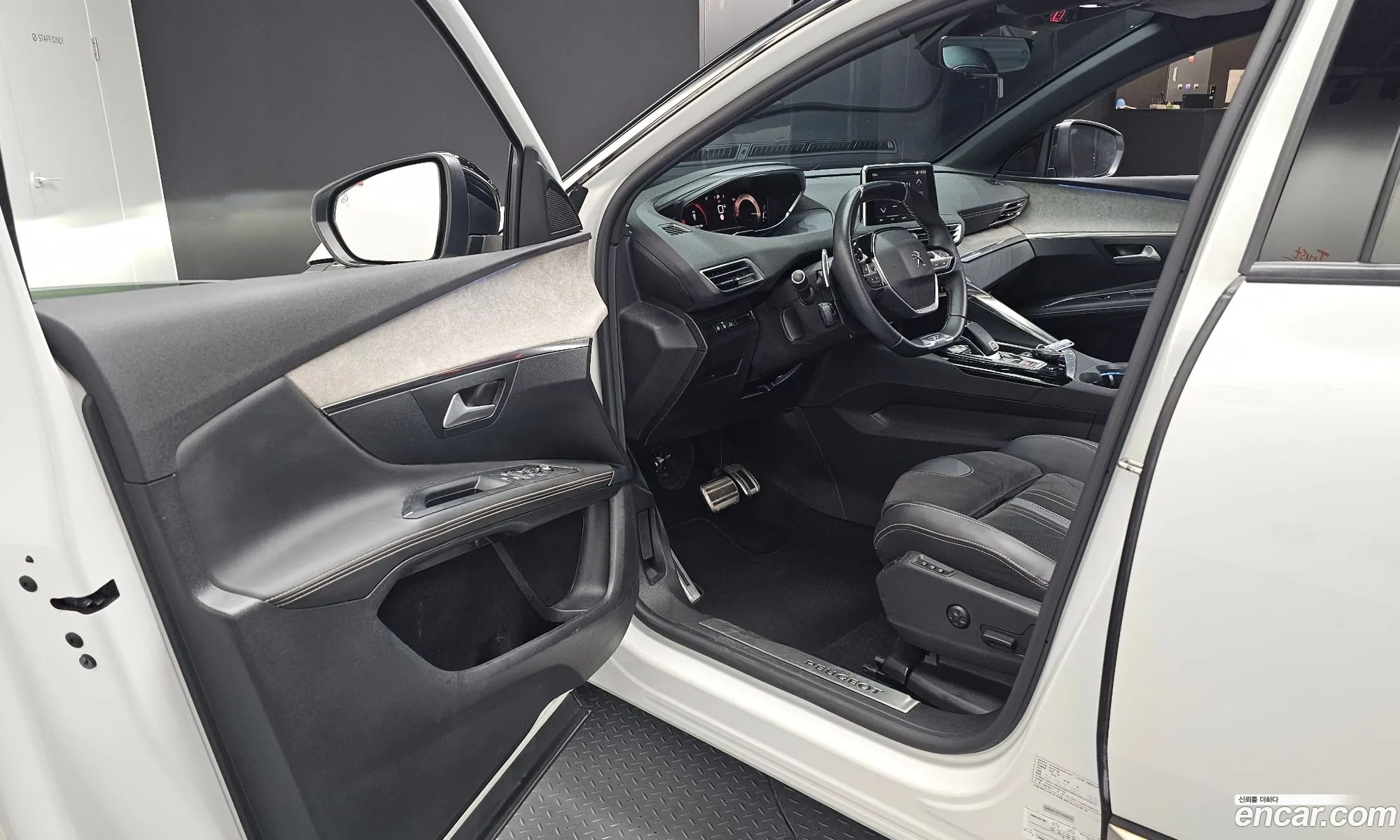 Peugeot 3008 2021 — 22