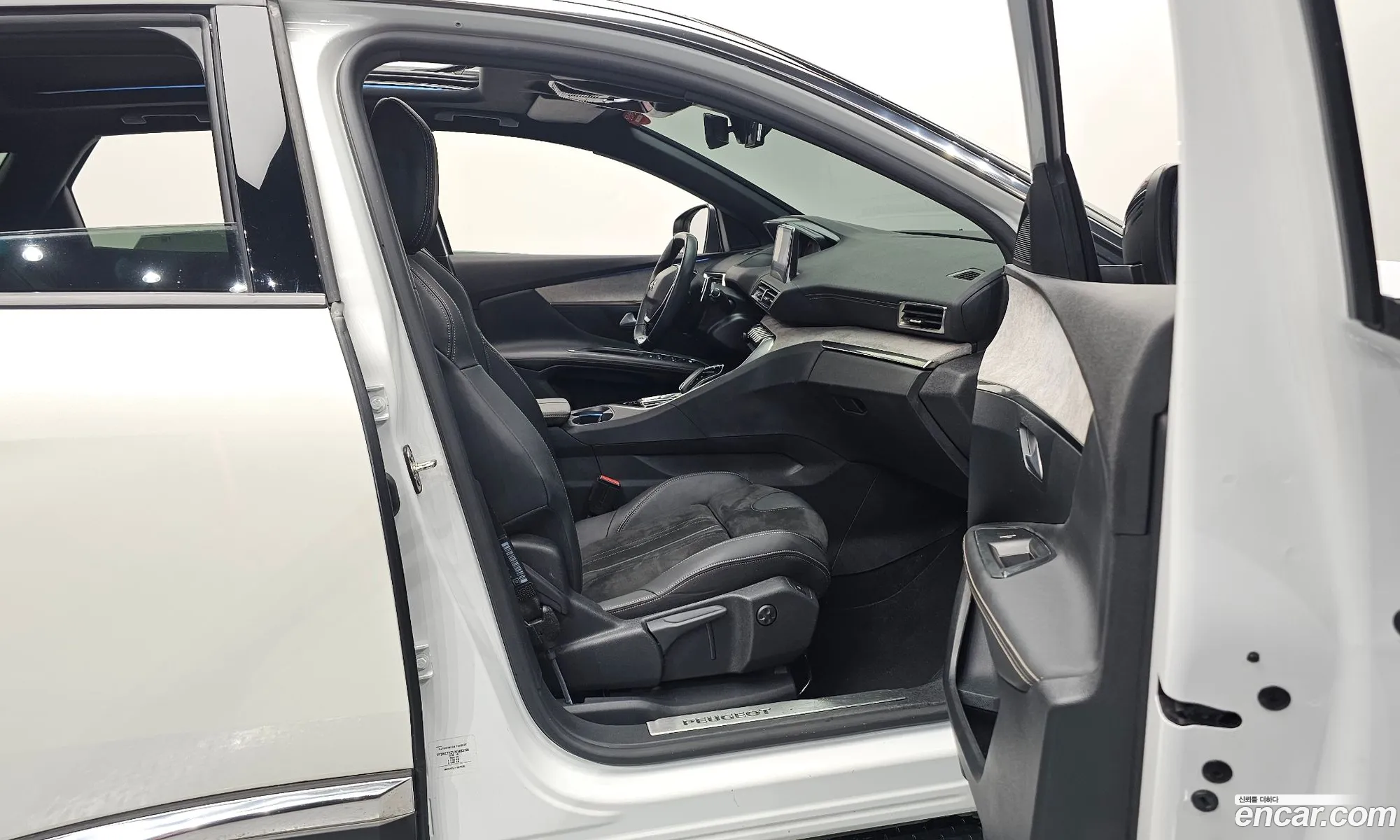 Peugeot 3008 2021 — 10