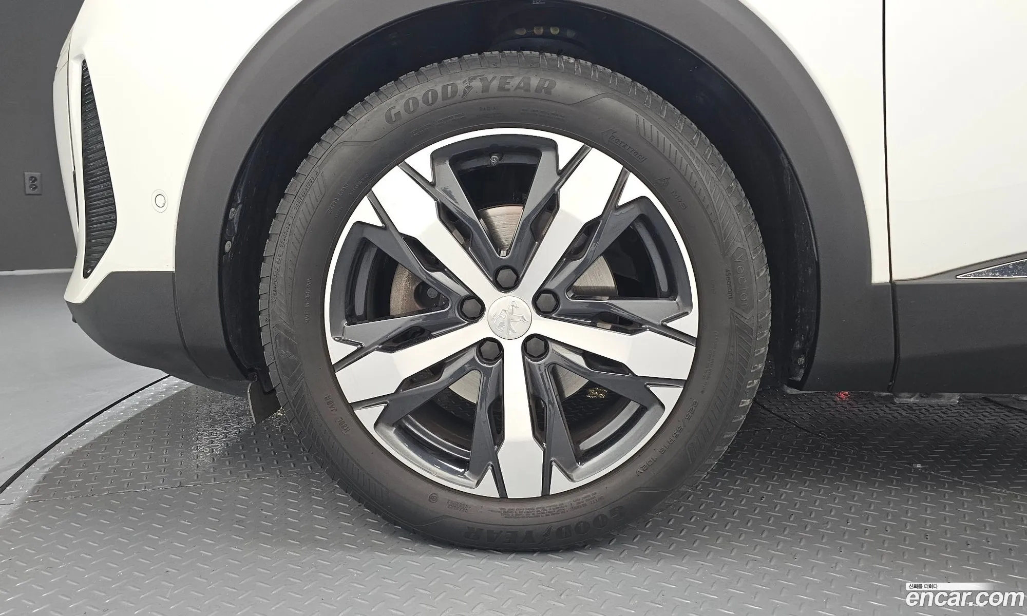 Peugeot 3008 2021 — 15
