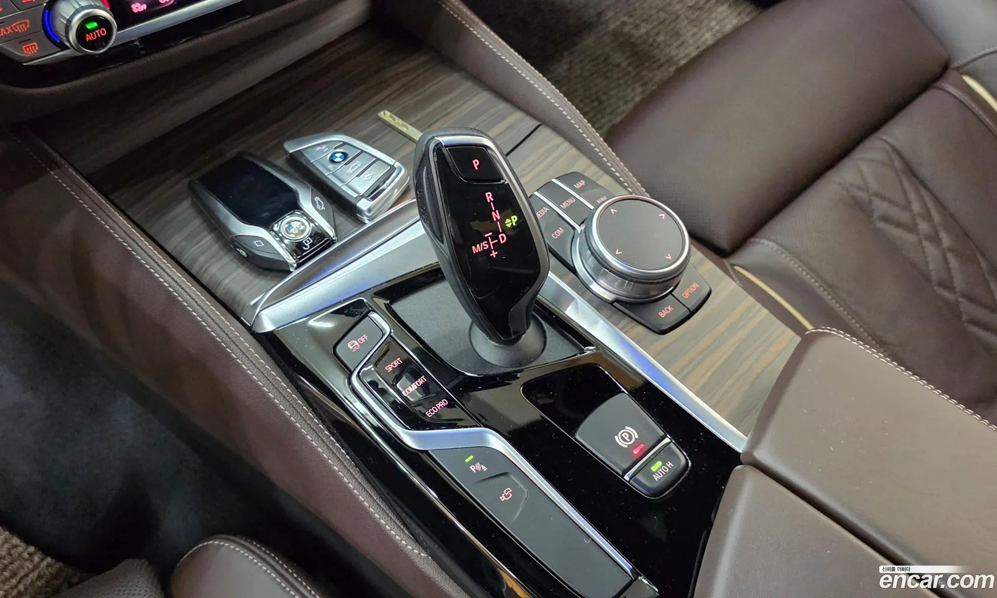 BMW 5 Series 2020 — 12