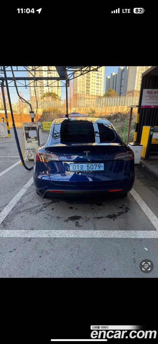 Tesla Model Y 2021 — 8