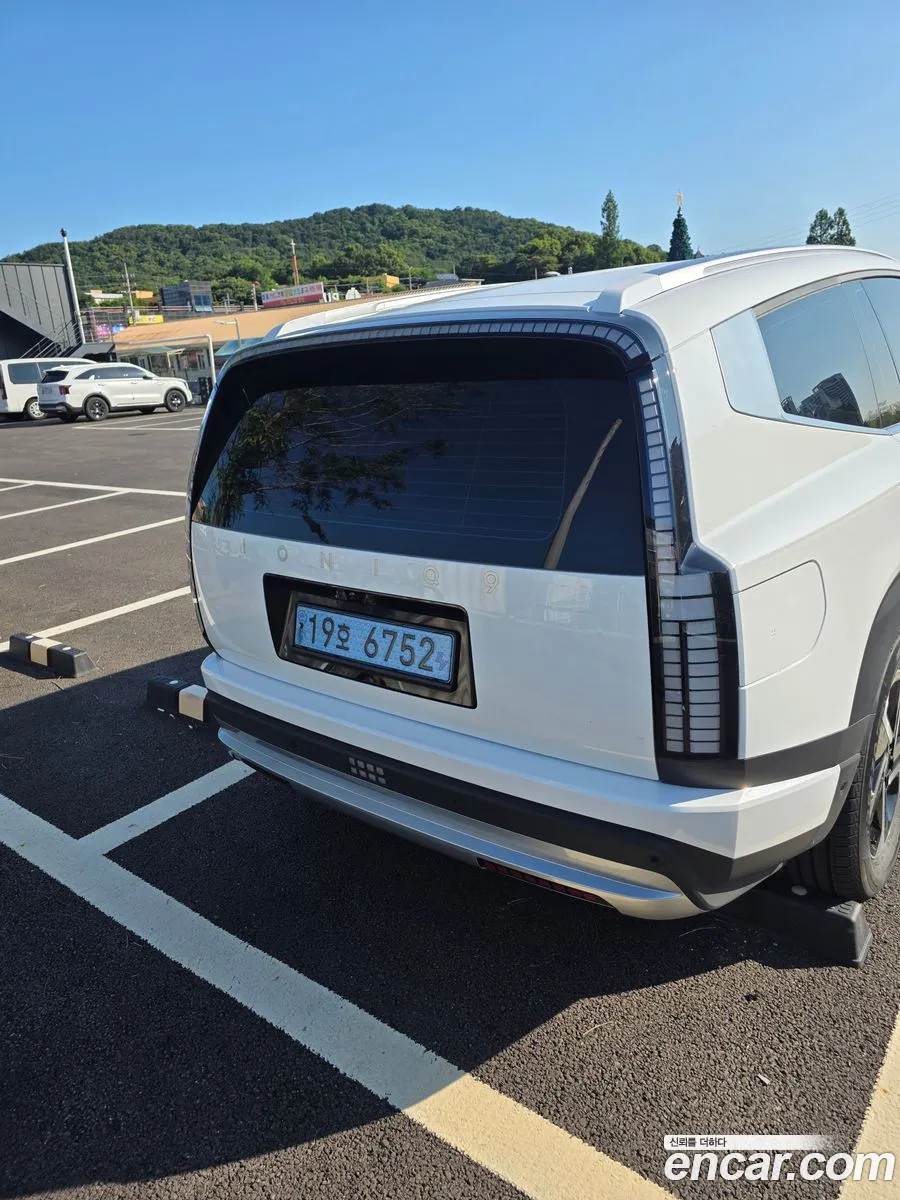 Hyundai Ioniq 9 2025 — 3