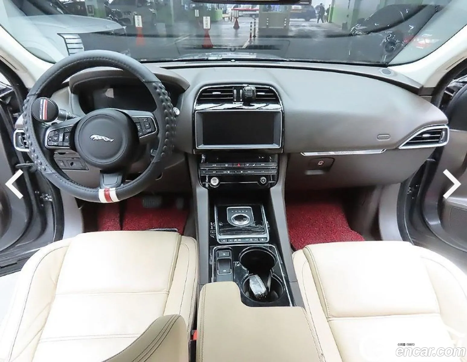 Jaguar F-Pace 2017 — 9