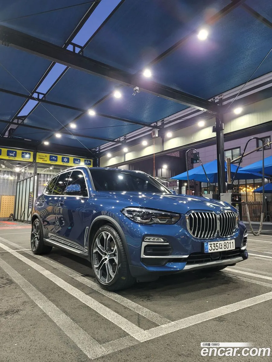 BMW X5 2021 — 17