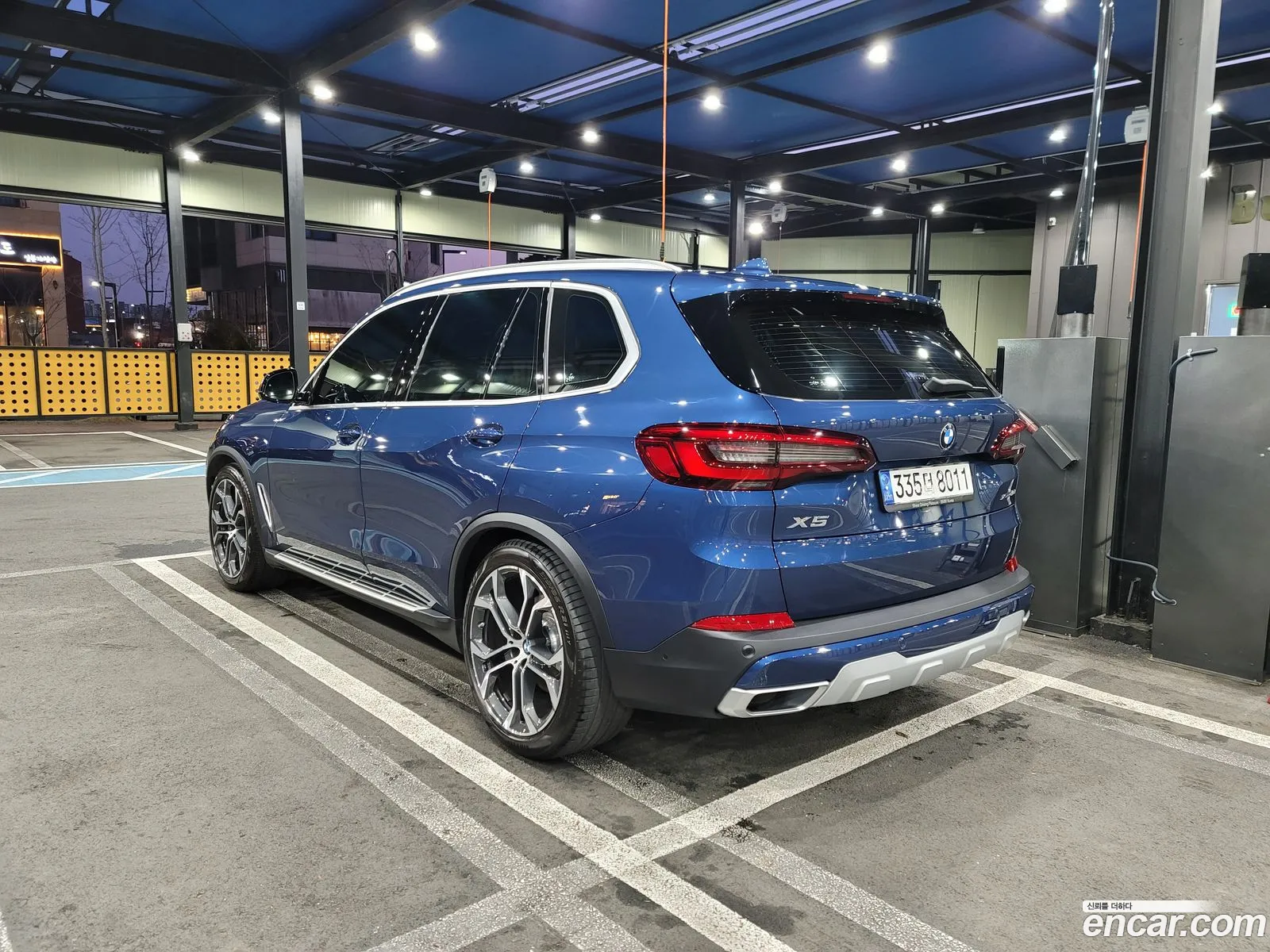 BMW X5 2021 — 9