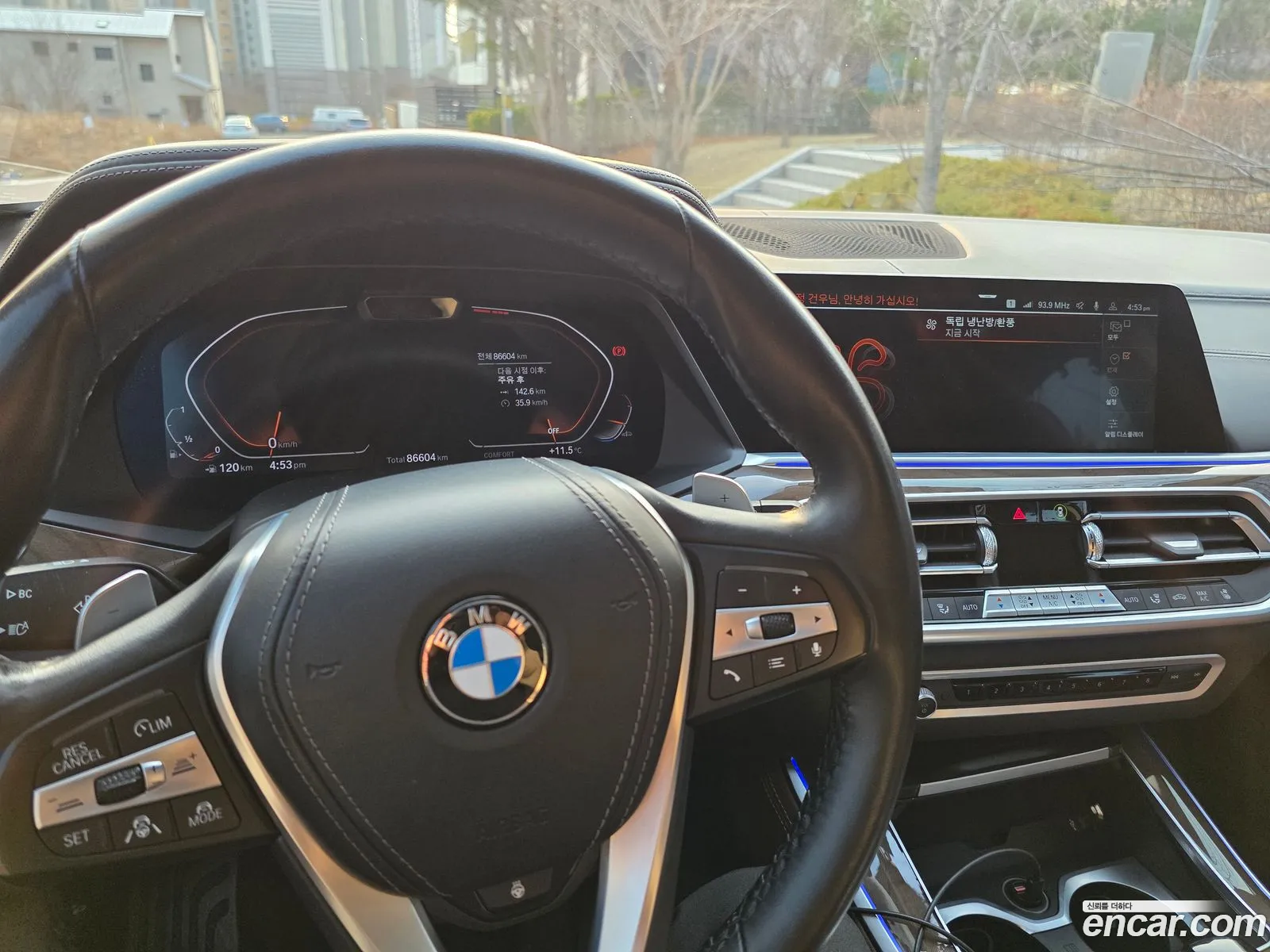 BMW X5 2021 — 10