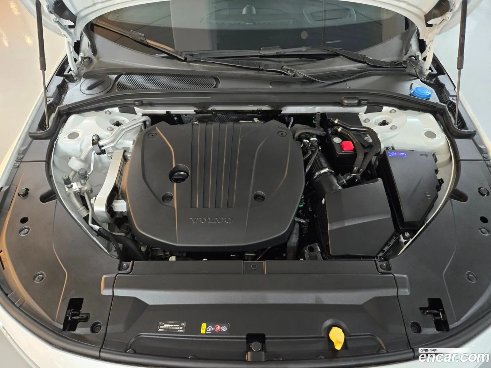 Volvo S90 2026 — 4
