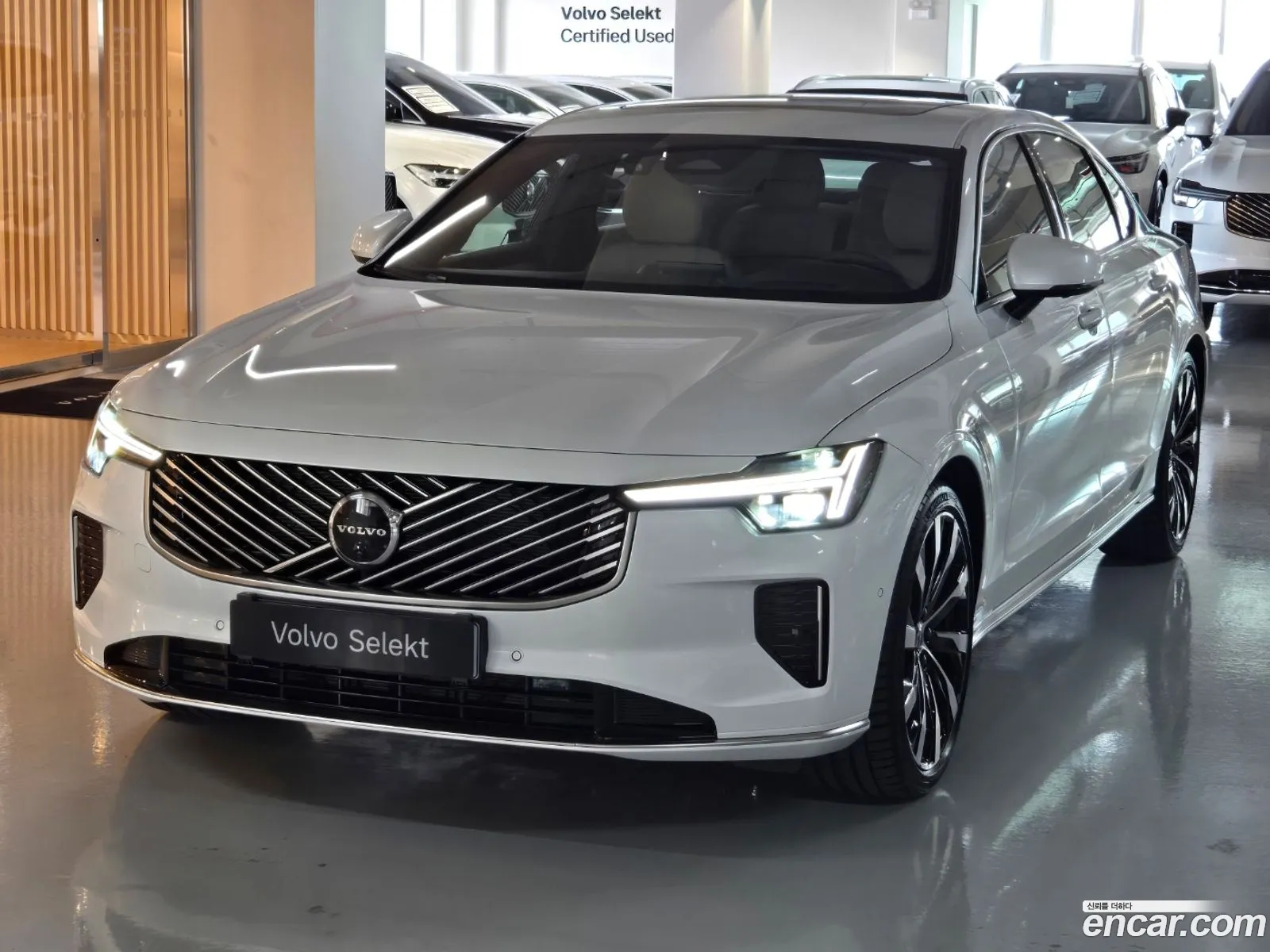 Volvo S90 2026 — 16