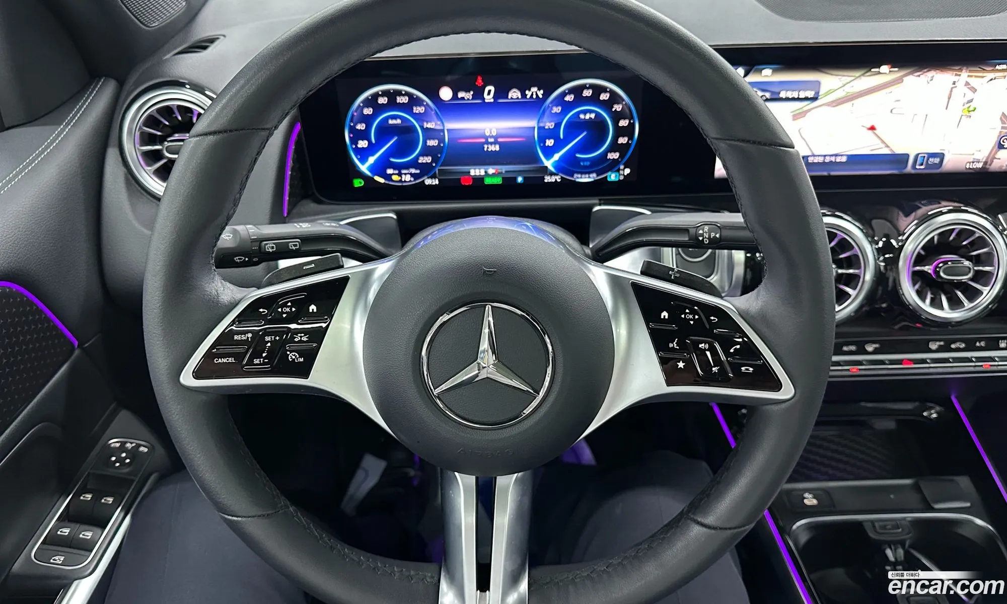 Mercedes-Benz EQB X243 2025 — 3
