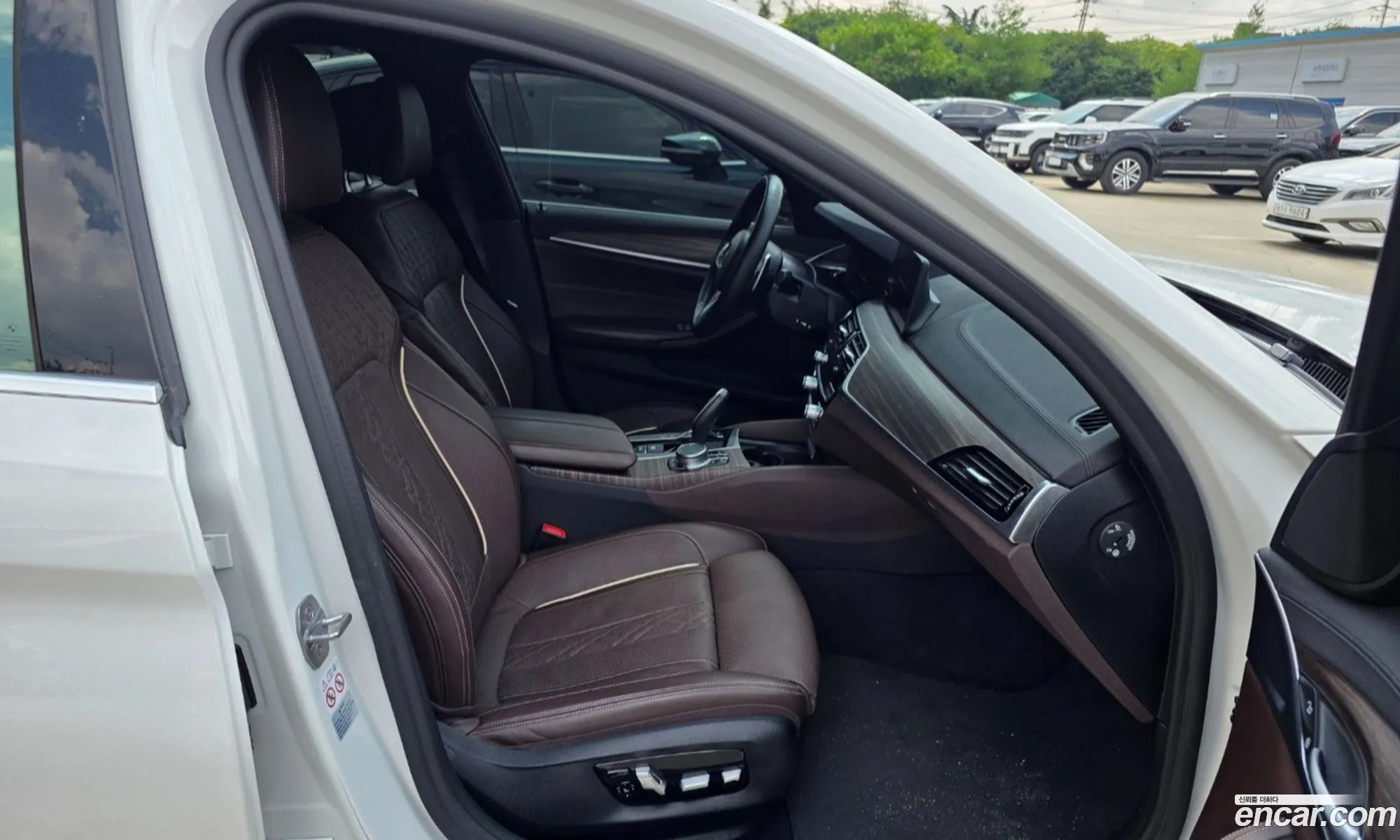 BMW 5 Series 2019 — 19