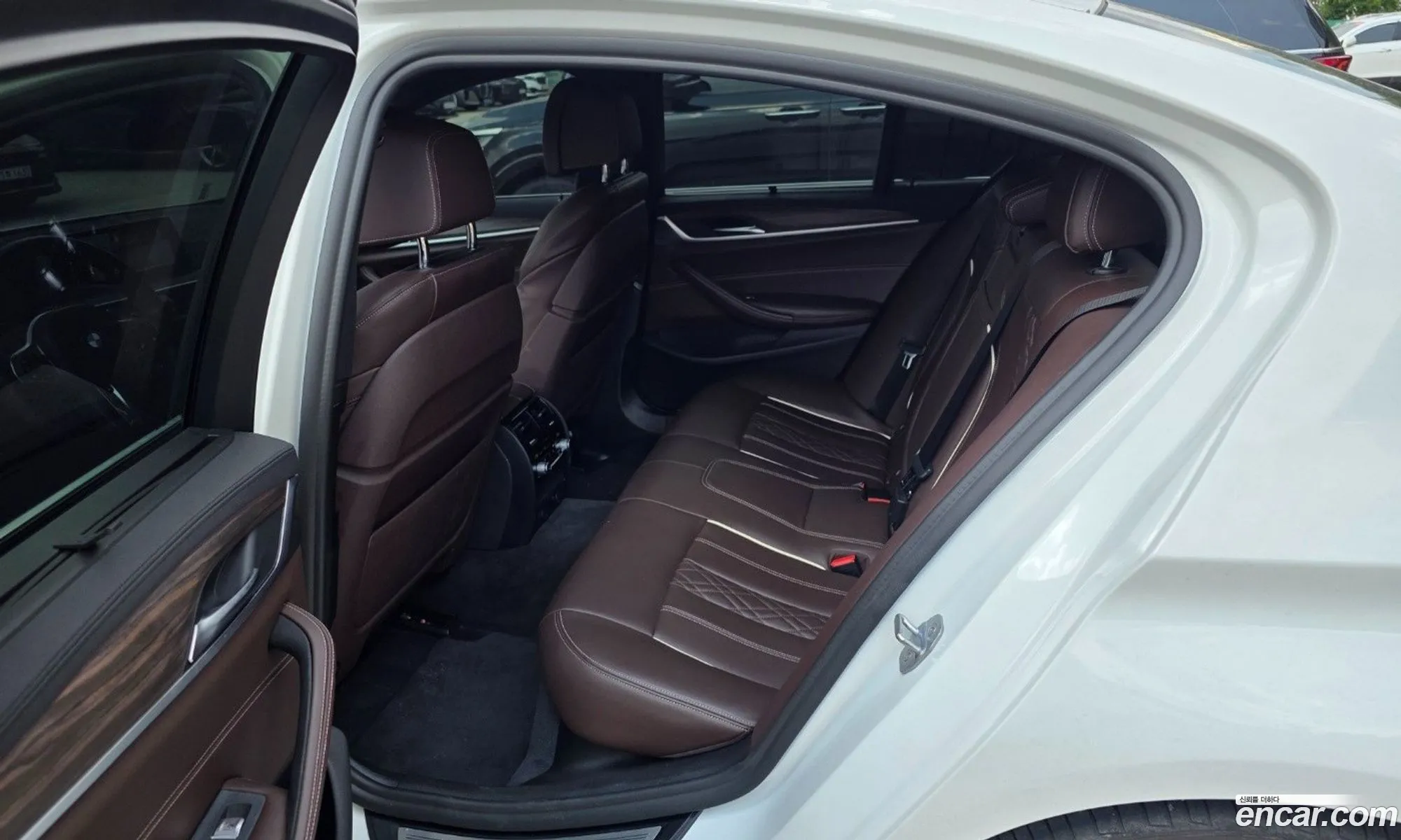 BMW 5 Series 2019 — 3