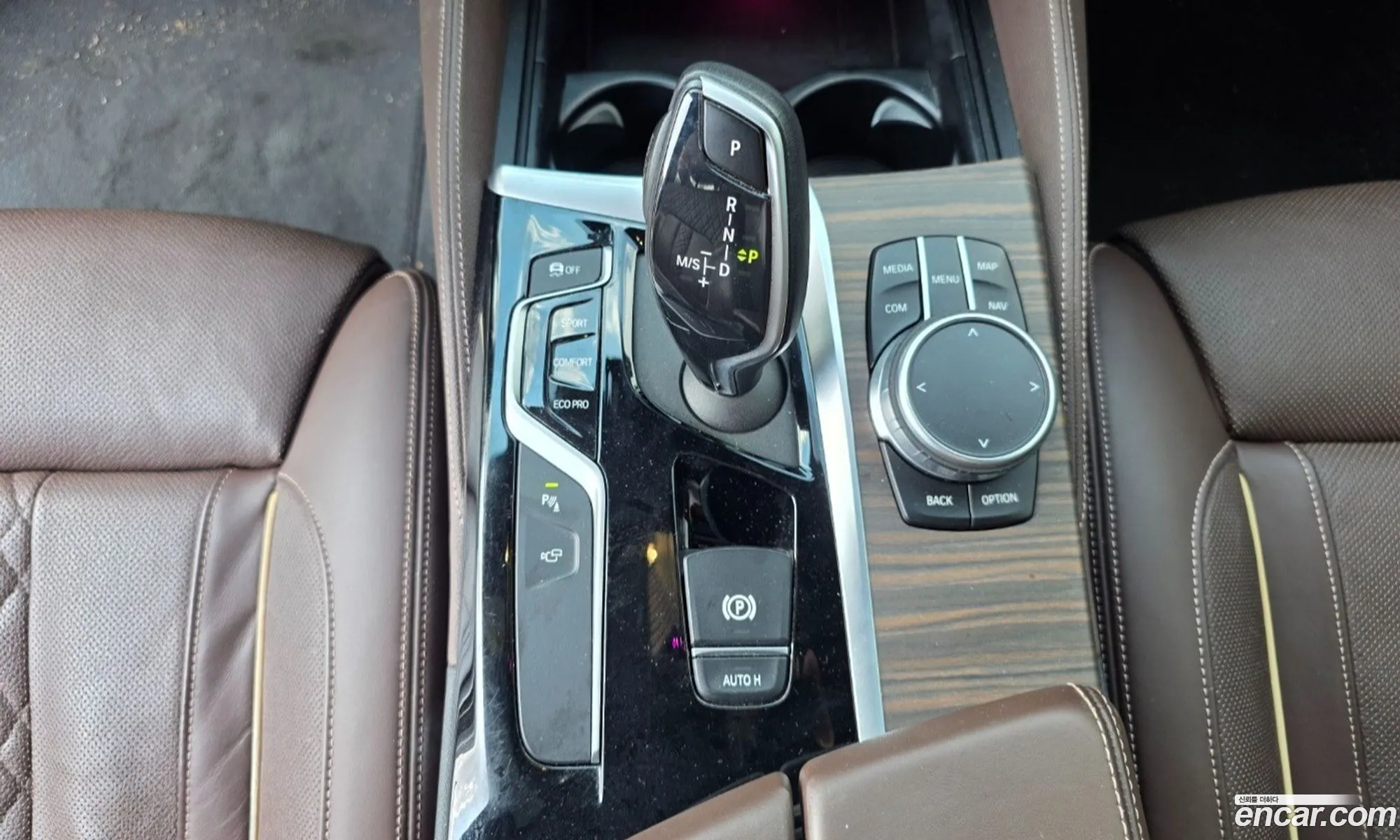 BMW 5 Series 2019 — 12