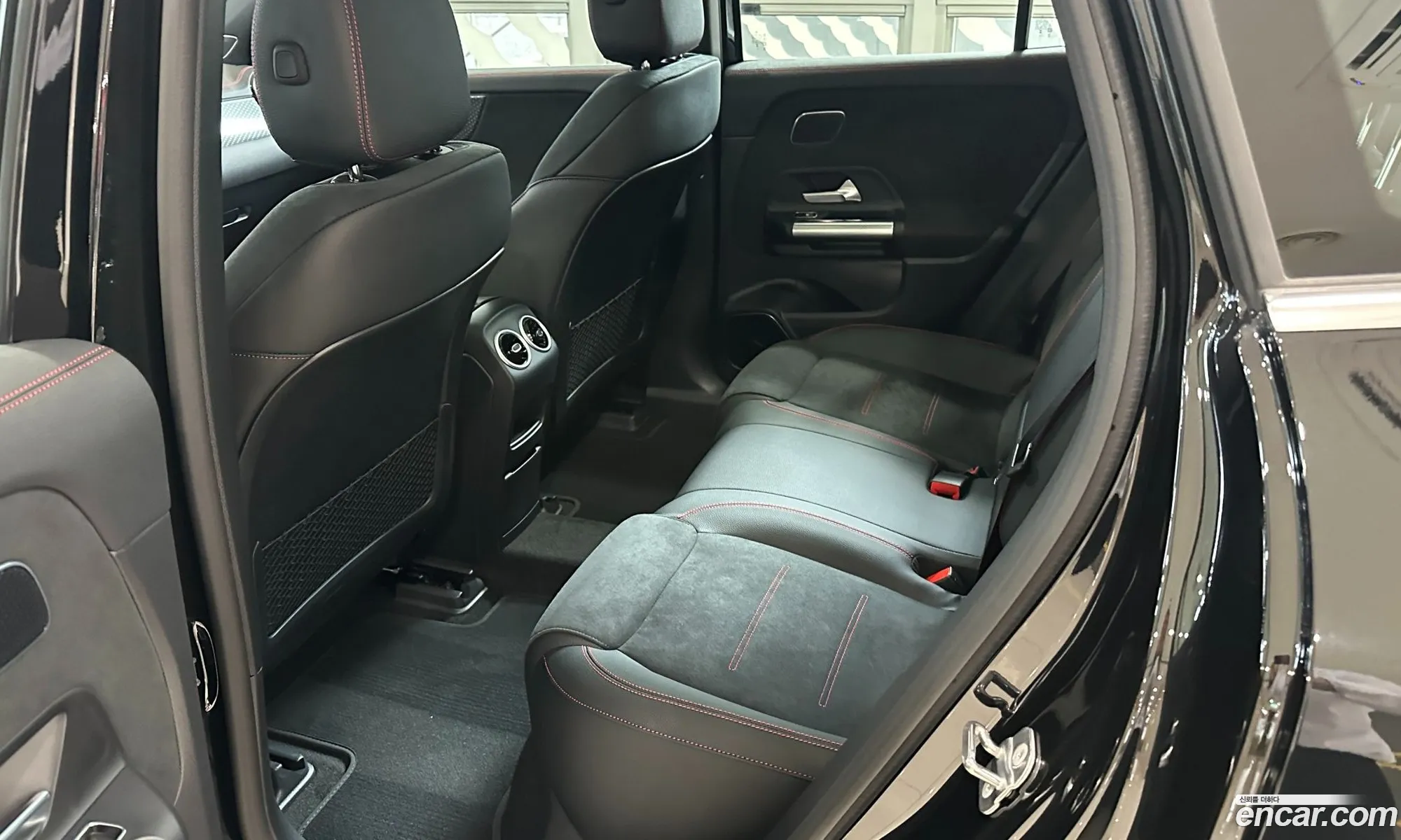 Mercedes-Benz EQA H243 2025 — 5