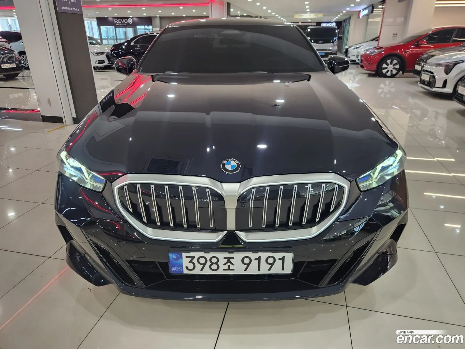 BMW 5 Series 2025 — 16