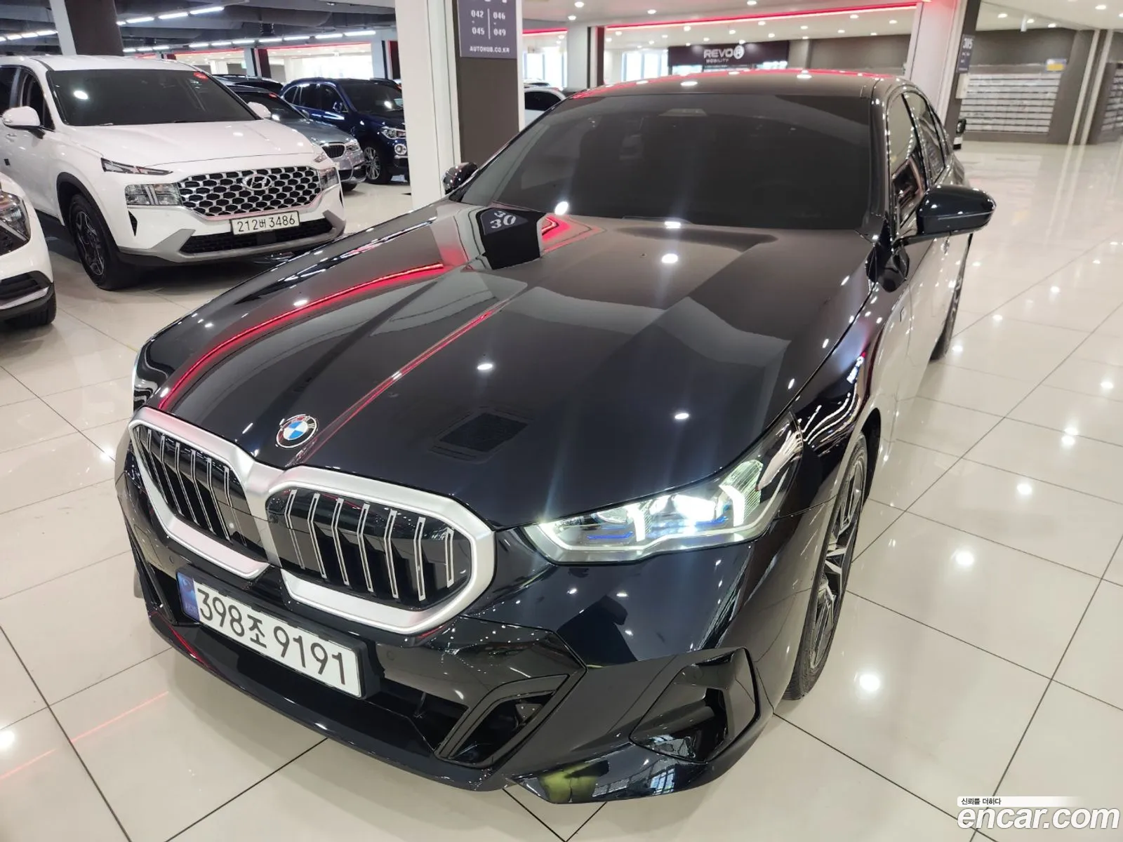 BMW 5 Series 2025 — 11
