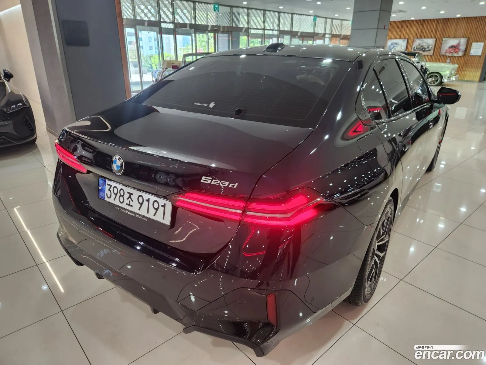 BMW 5 Series 2025 — 13
