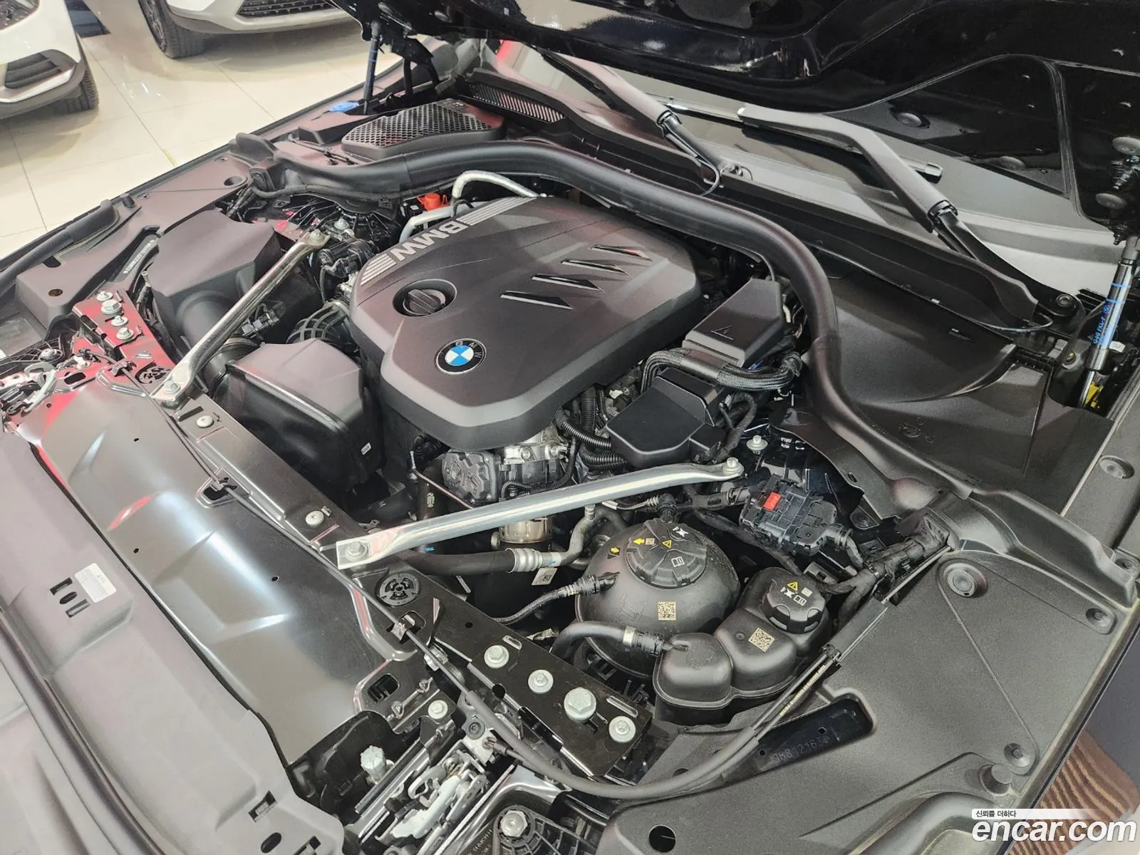 BMW 5 Series 2025 — 4