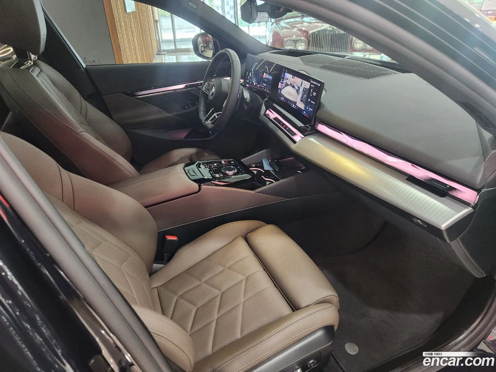 BMW 5 Series 2025 — 12