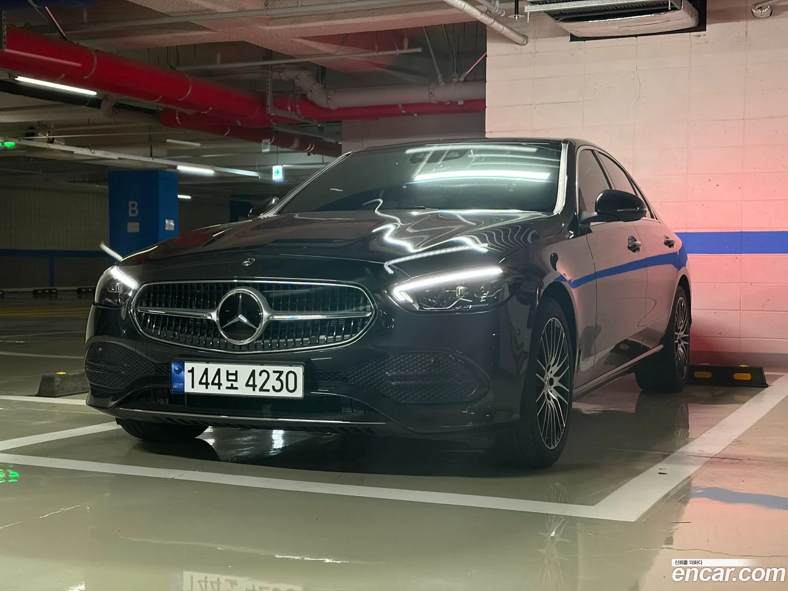 Mercedes-Benz C-Class W206 2025 — 18