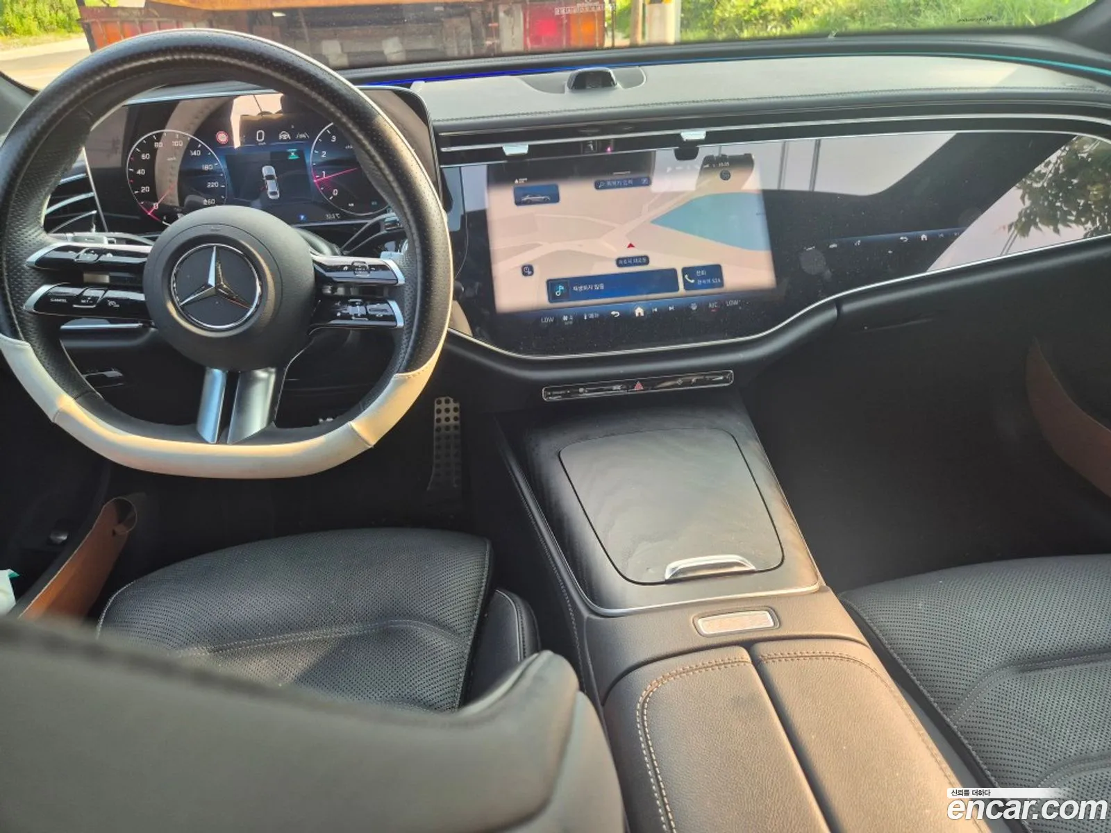 Mercedes-Benz E-Class W214 2025 — 4