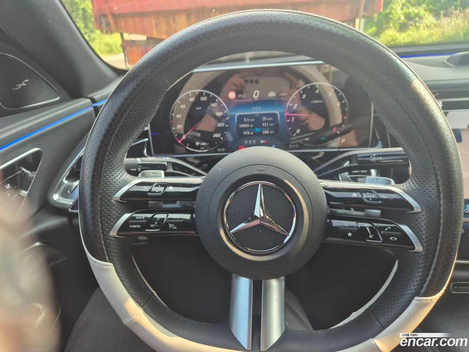 Mercedes-Benz E-Class W214 2025 — 6