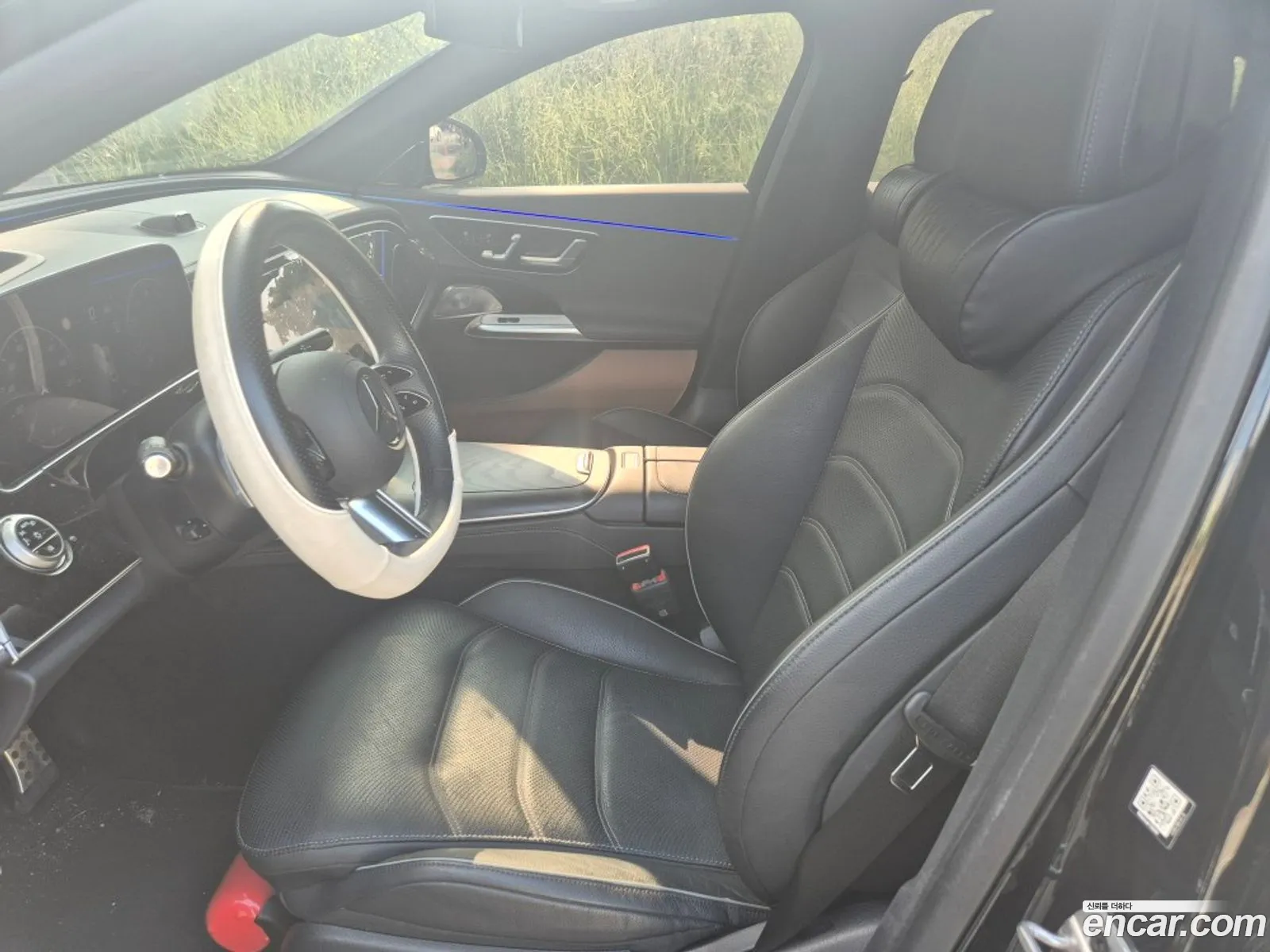 Mercedes-Benz E-Class W214 2025 — 12