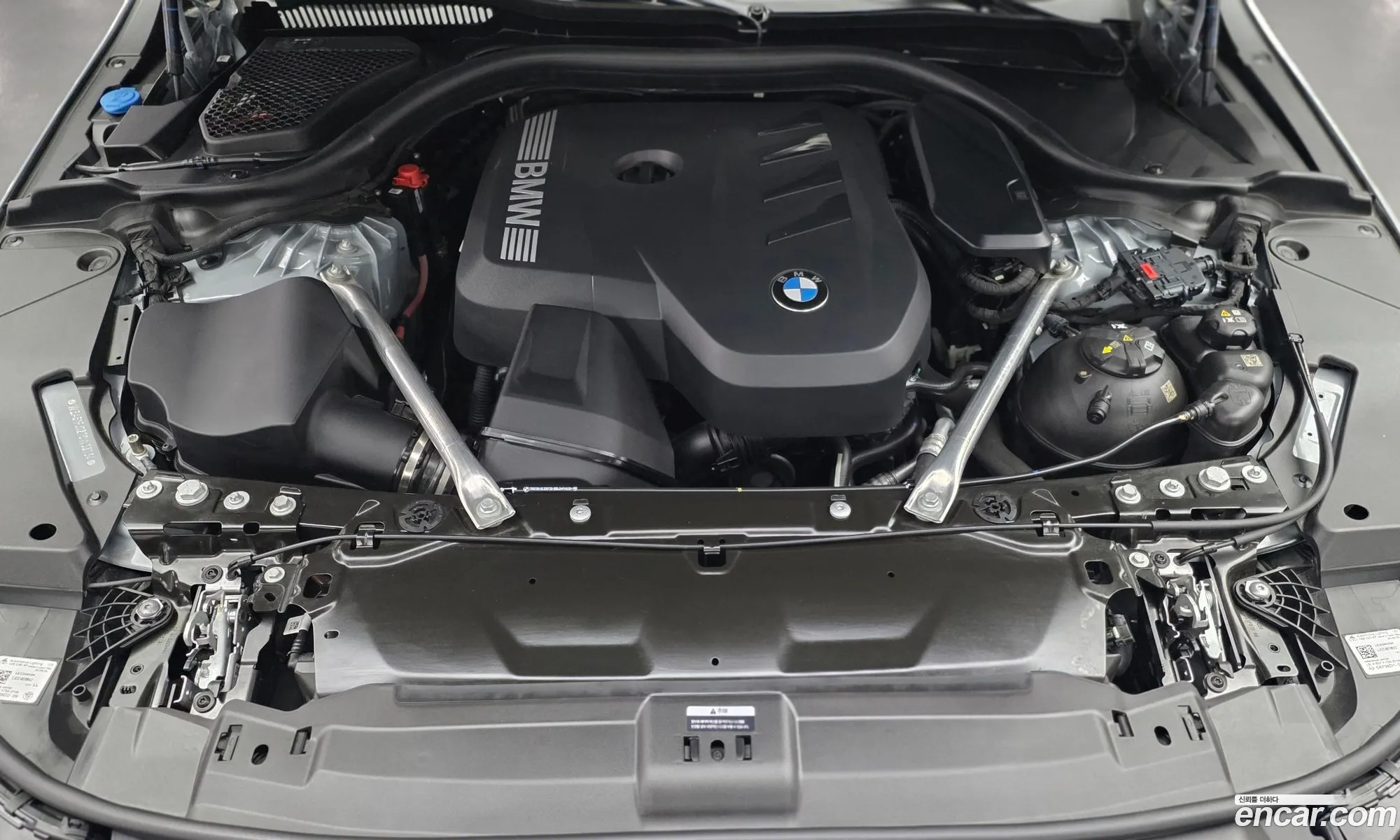 BMW 5 Series 2025 — 4