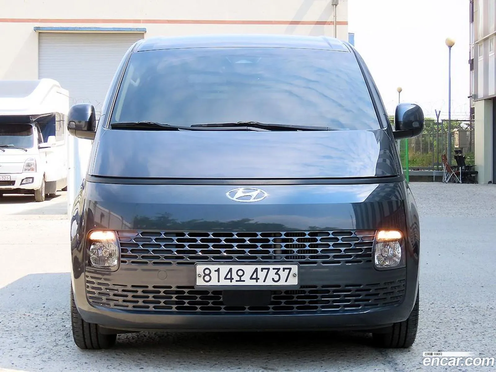 Hyundai Staria 2022 — 4
