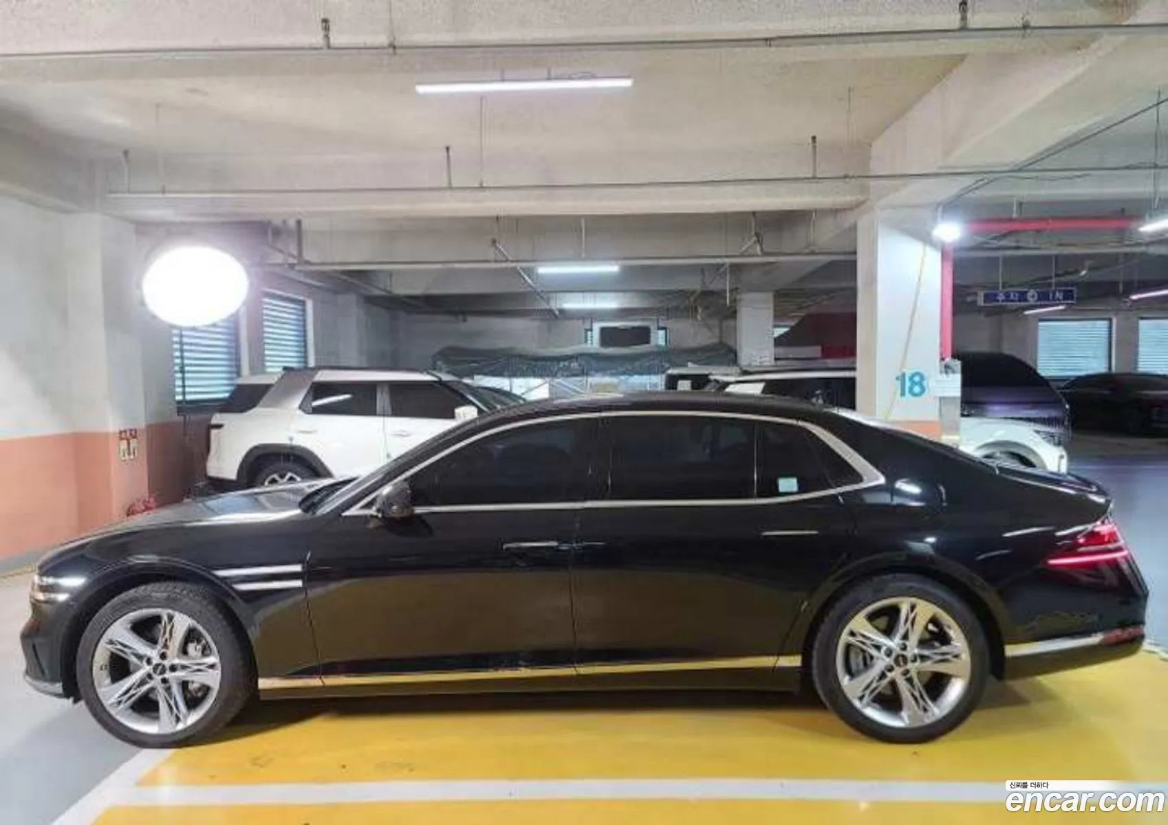 Genesis G90 2022 — 9