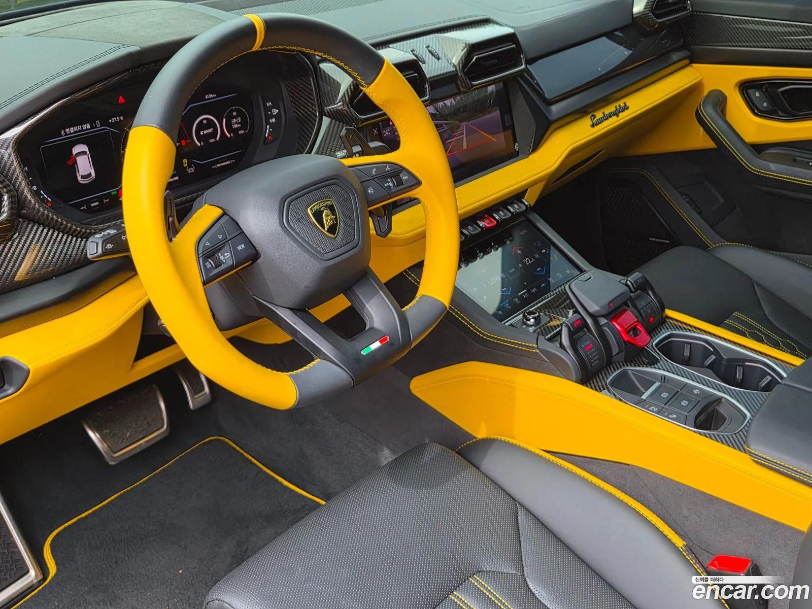 Lamborghini Urus 2025 — 15
