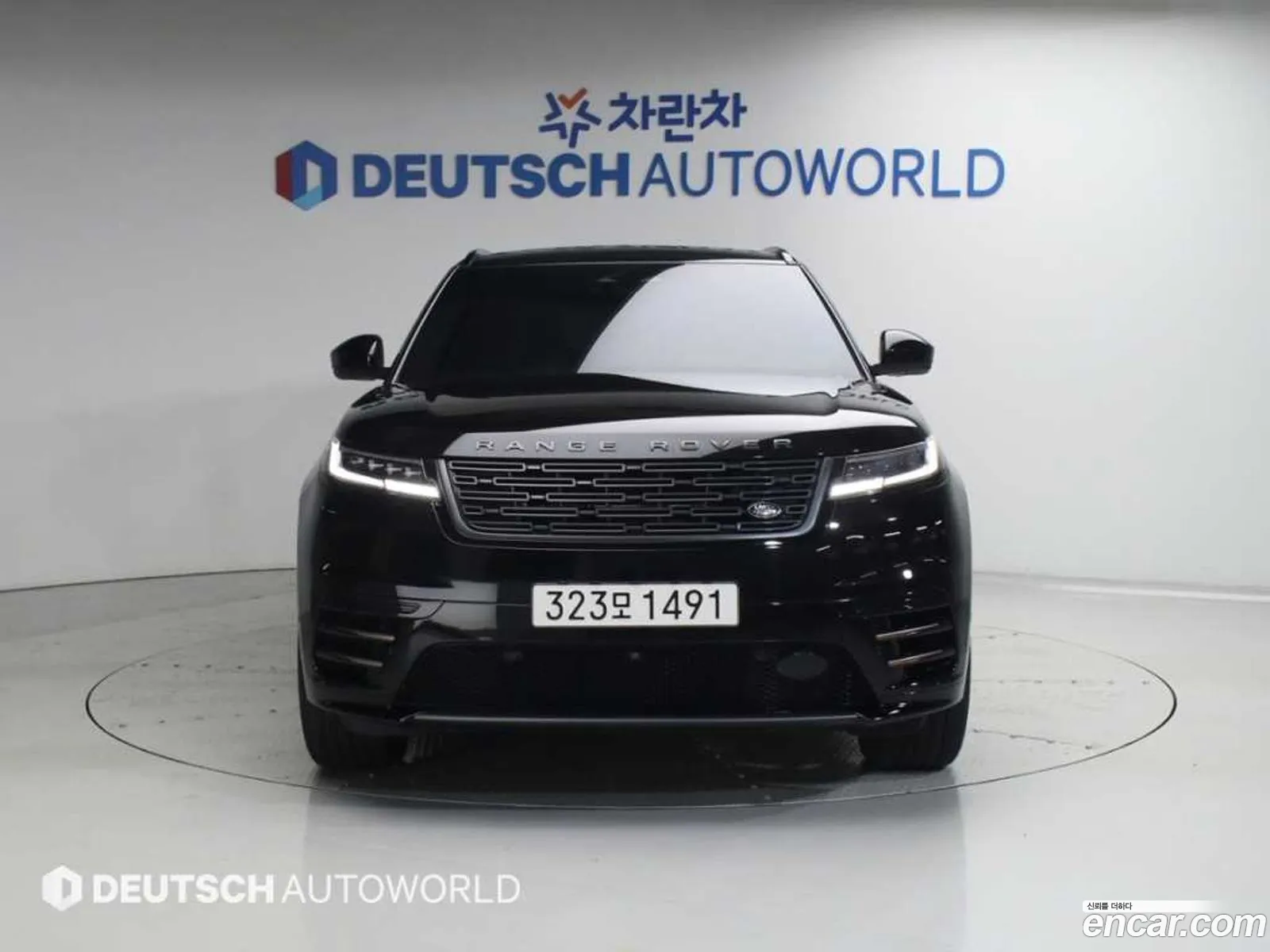 Land Rover Range Rover Velar 2025 — 13
