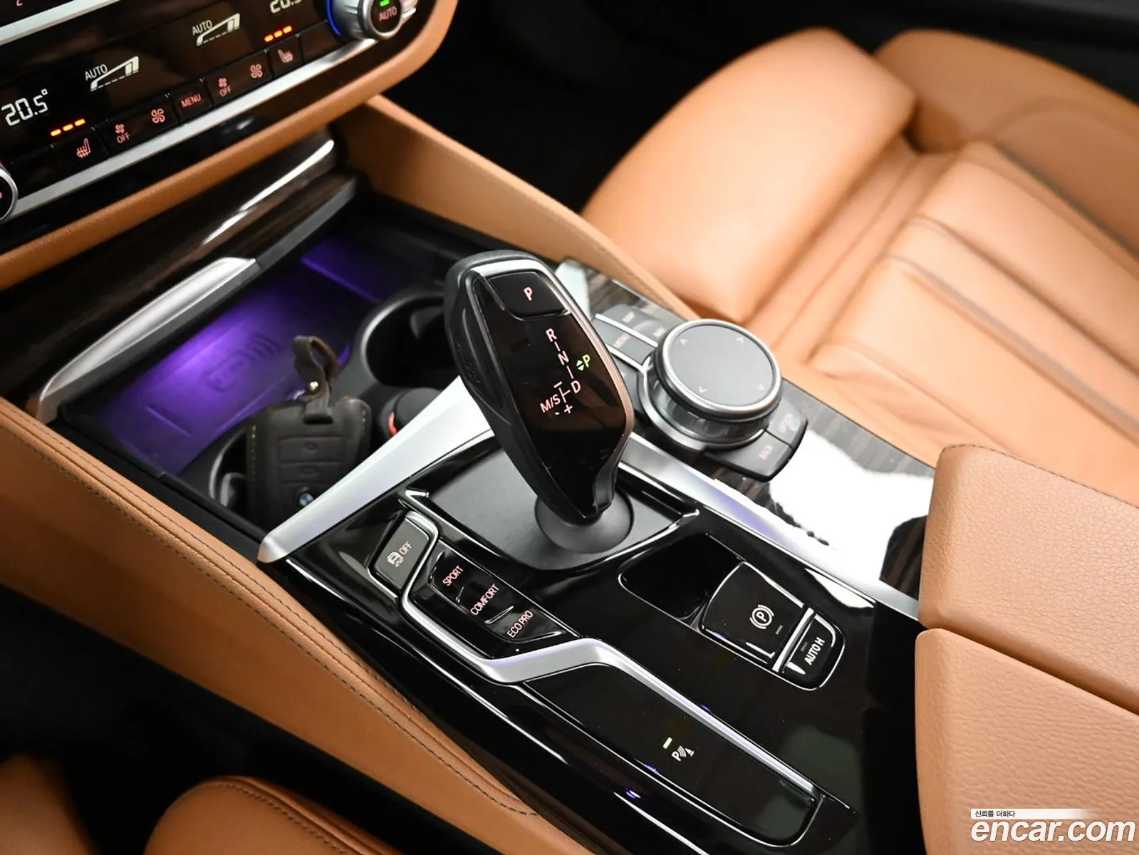 BMW 5 Series 2020 — 11