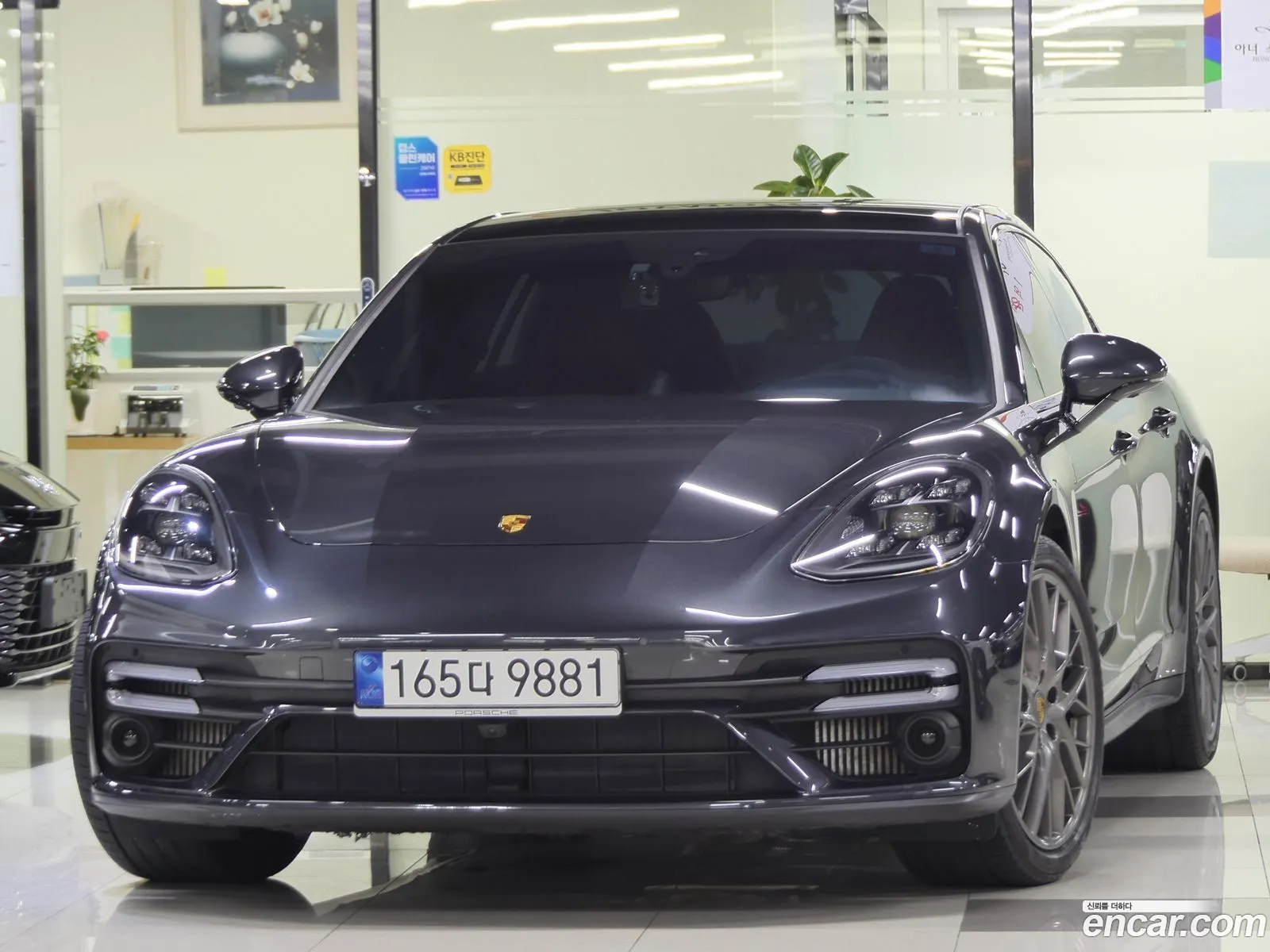 Porsche Panamera 2022 — 20