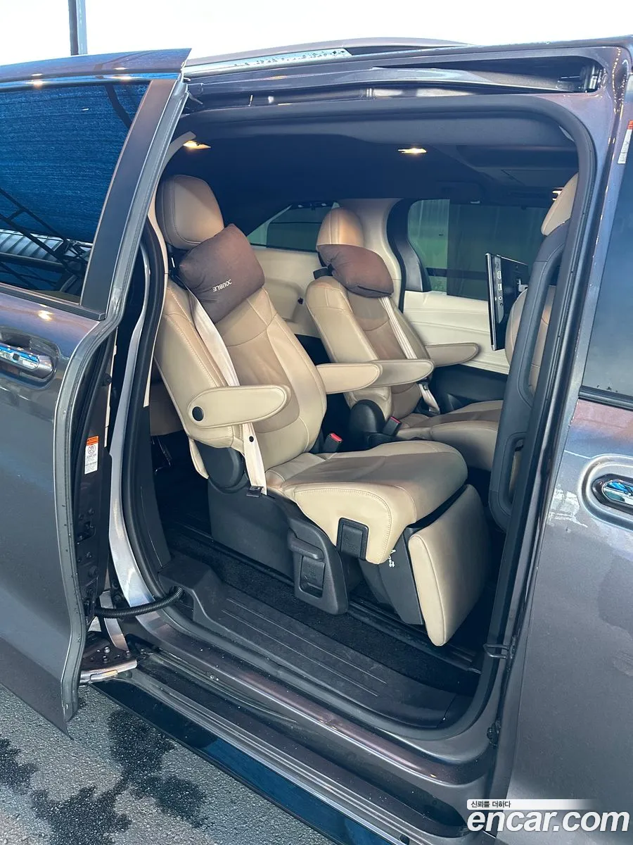 Toyota Sienna 2021 — 7