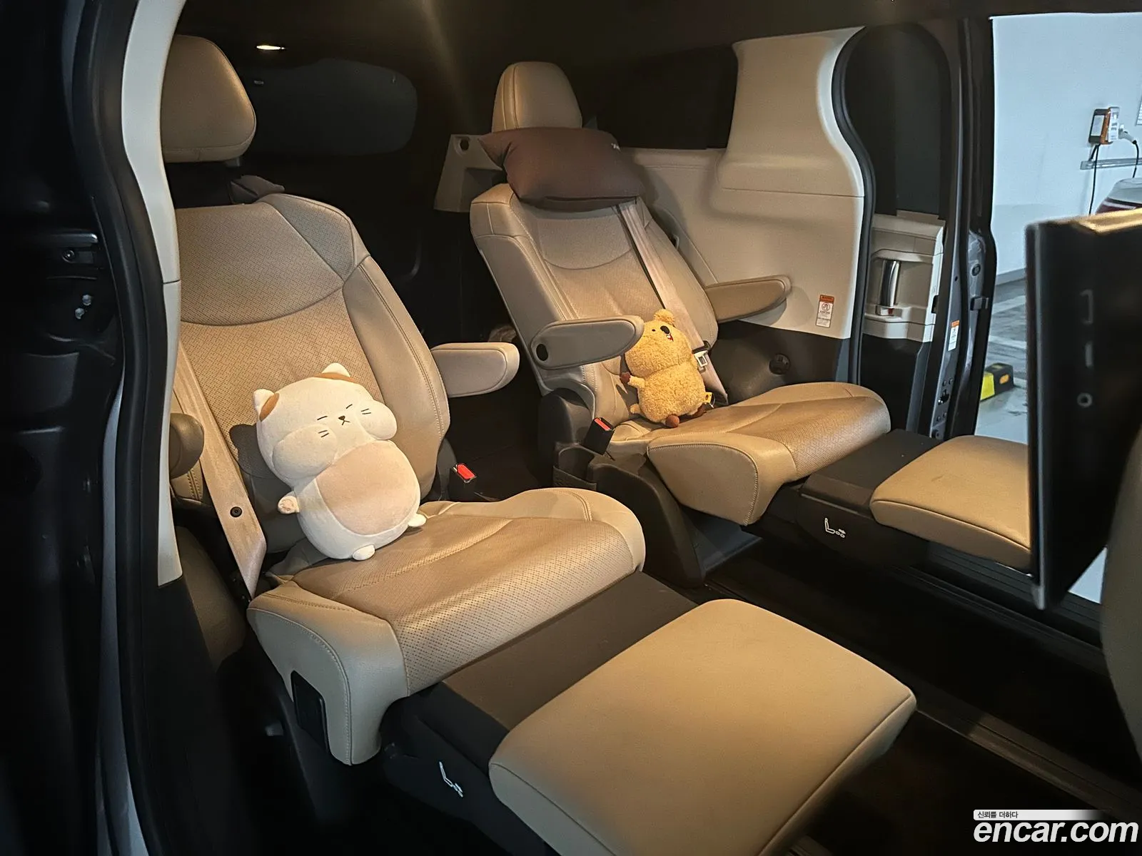 Toyota Sienna 2021 — 5
